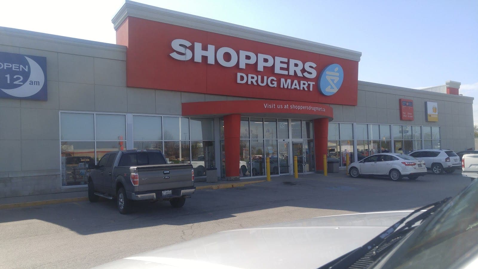 Shoppers Drug Mart (photo: MehHeidi, via Google)
