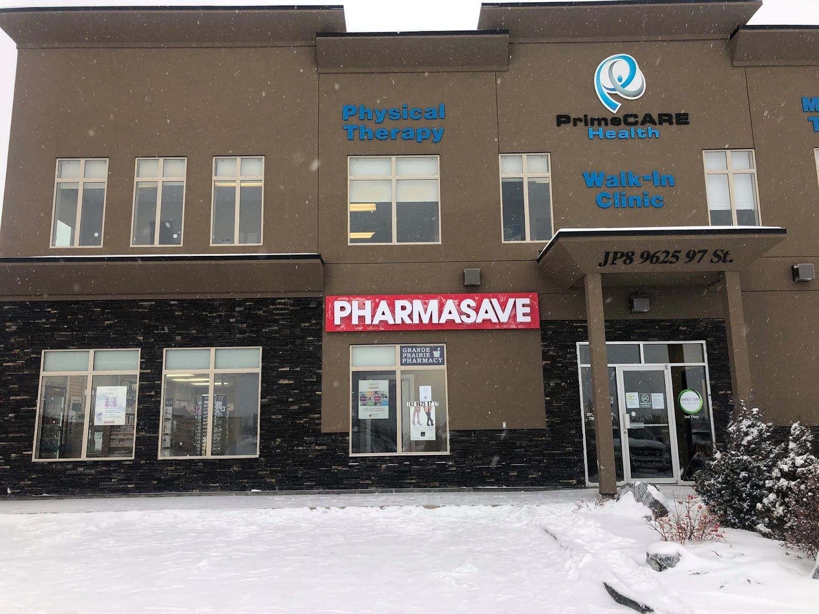 Pharmasave Junction Point (photo: Pharmasave Junction Point, via Google)