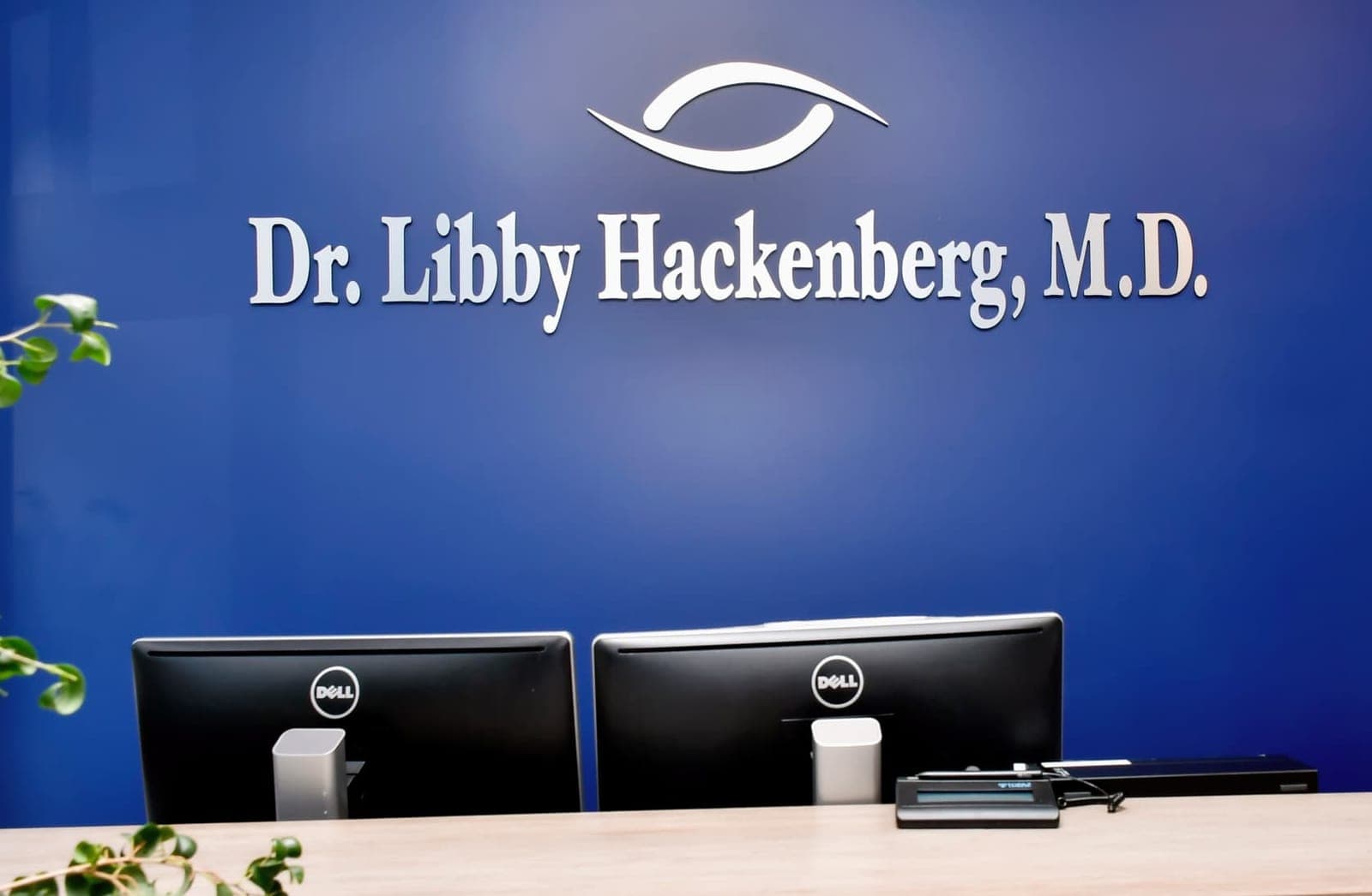 SeniorHome.ca - Dr. Libby Hackenberg