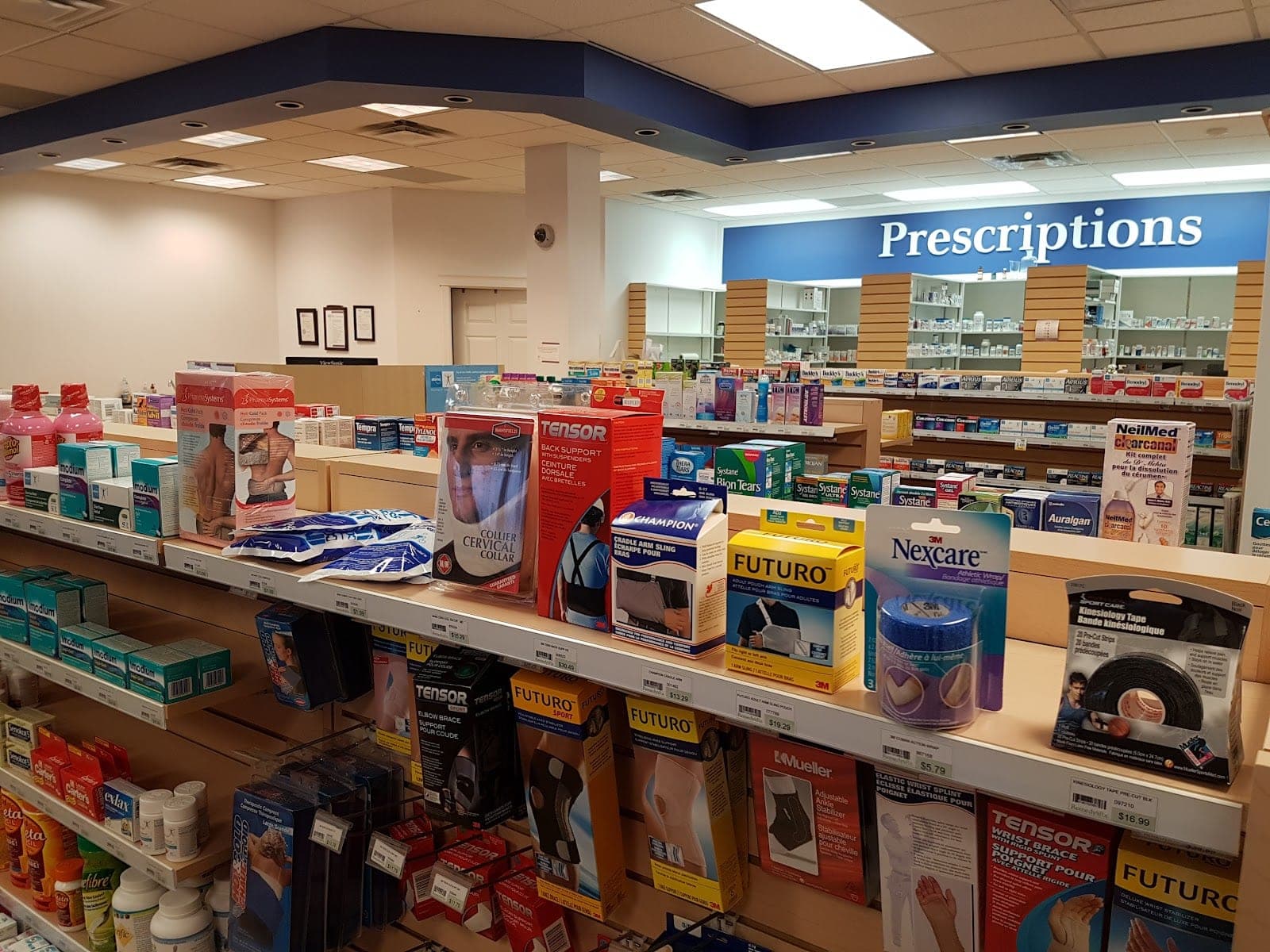 Nicole’s Pharmacy (photo: Dave T, via Google)