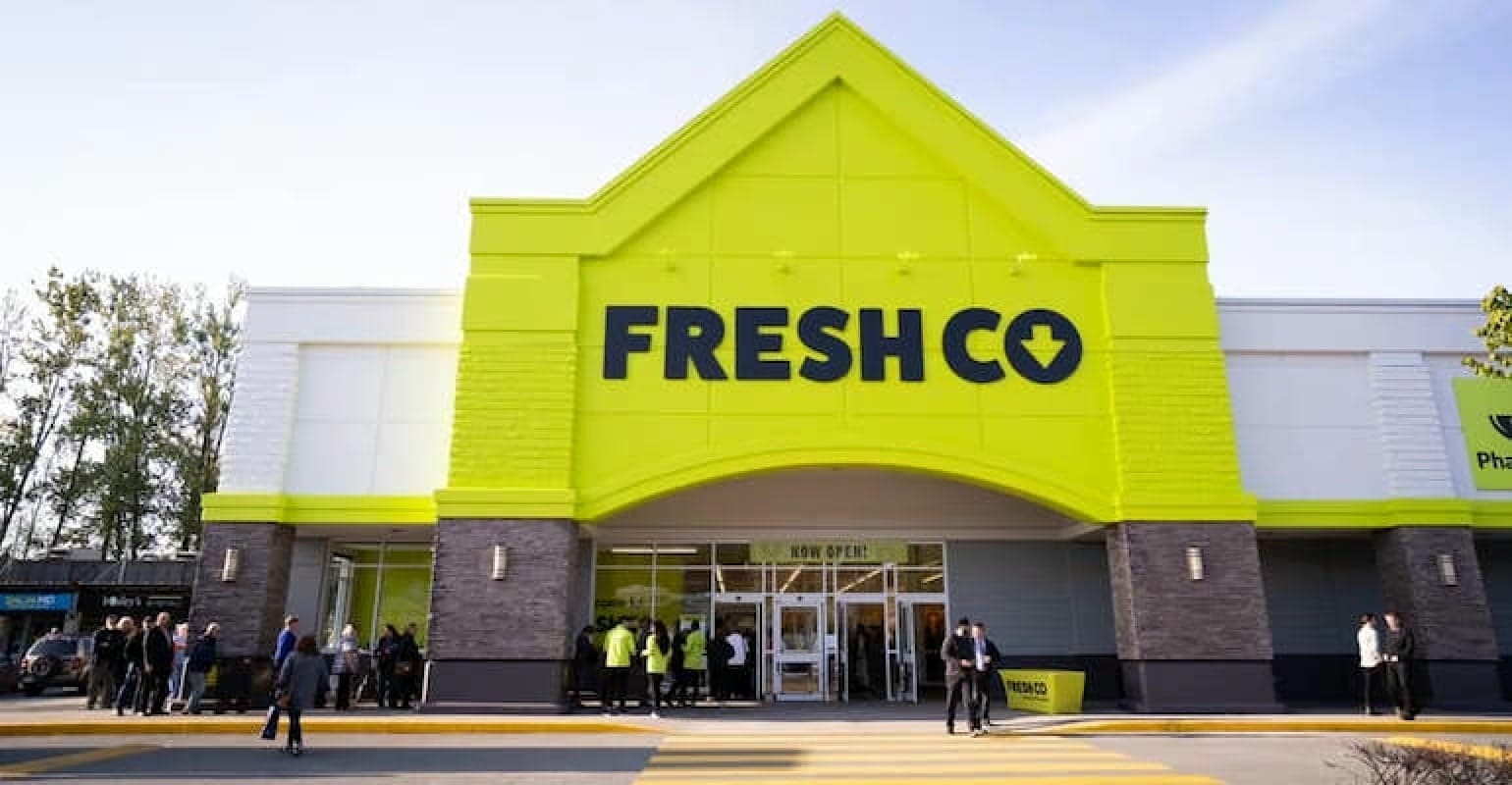 FreshCo Pharmacy Gateway (photo: Lazarus, via Google)