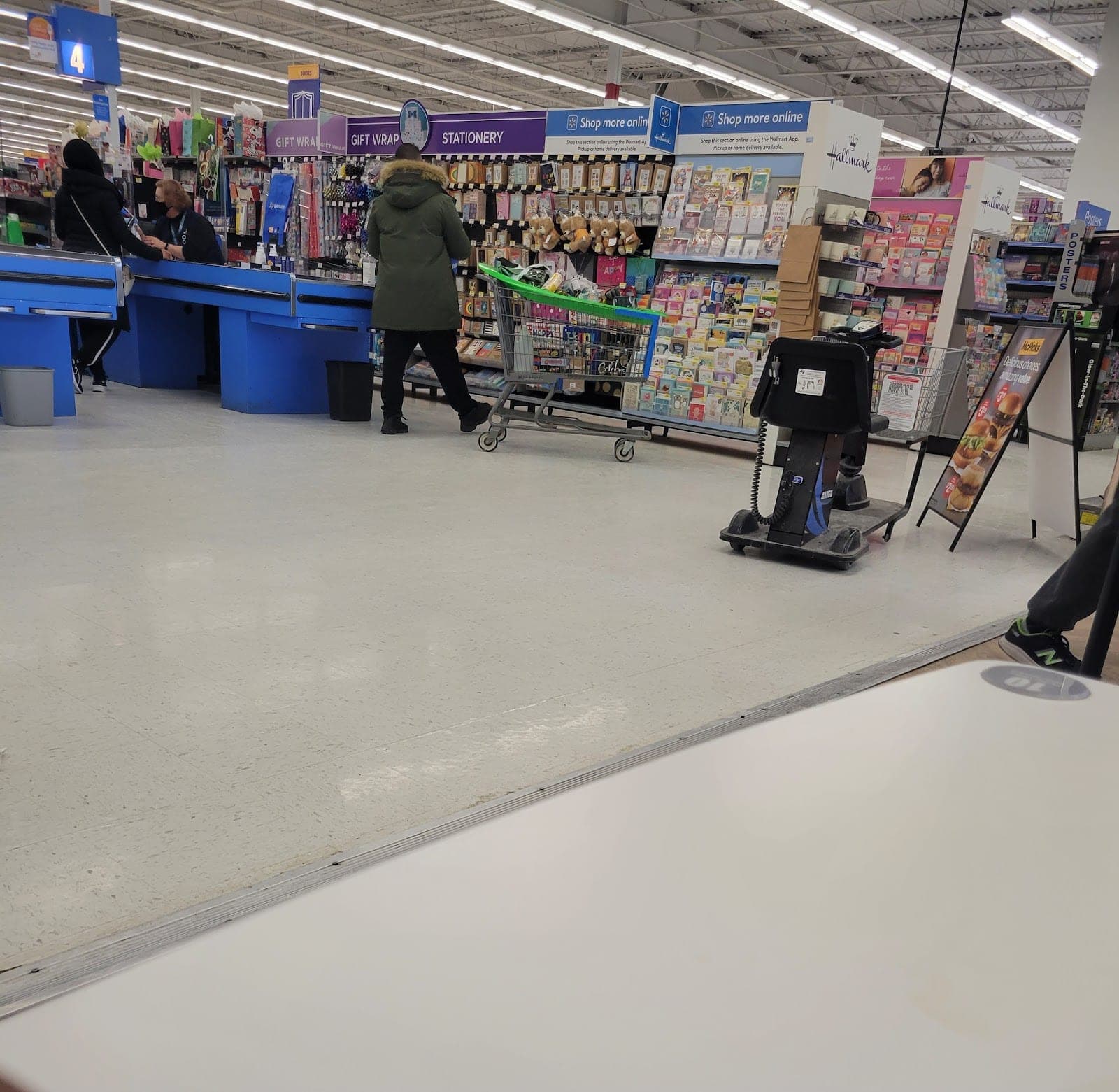 Walmart Vision Centre (photo: Travelyan Smith, via Google)