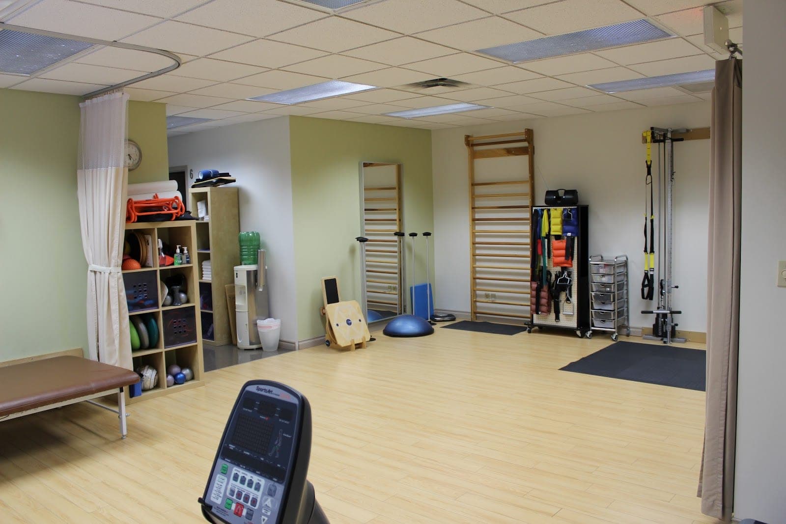 Flex Physiotherapy - Acupuncture & Sports Conditioning/Injuries Stratford (photo: Flex Physiotherapy - Acupuncture & Sports Conditioning/Injuries Stratford, via Google)