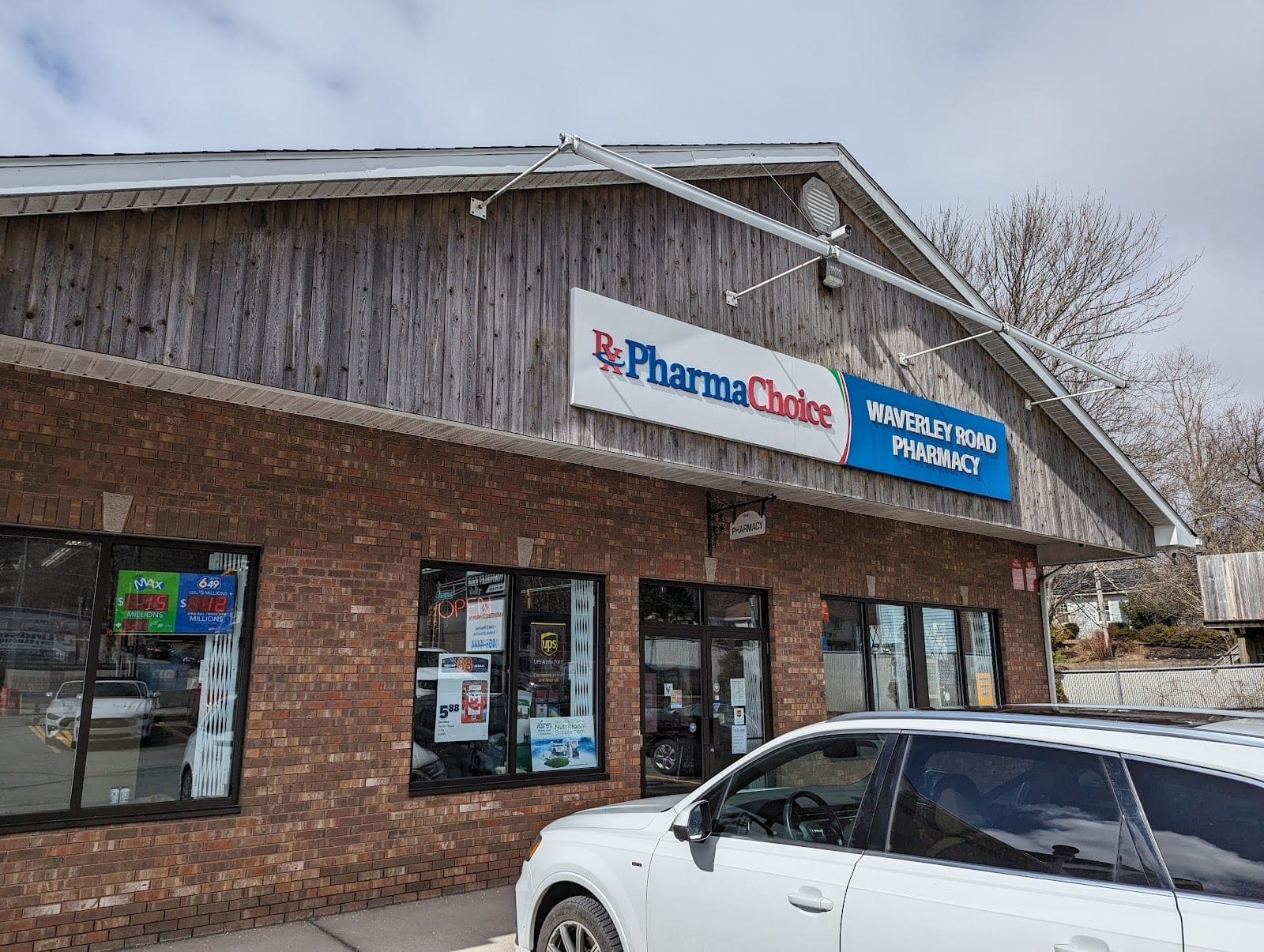 Waverley Road Pharmacy – PharmaChoice (photo: Travis Whalen, via Google)