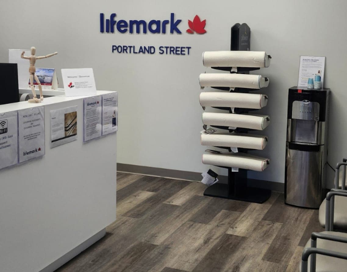 SeniorHome.ca - Lifemark Physiotherapy Portland Street