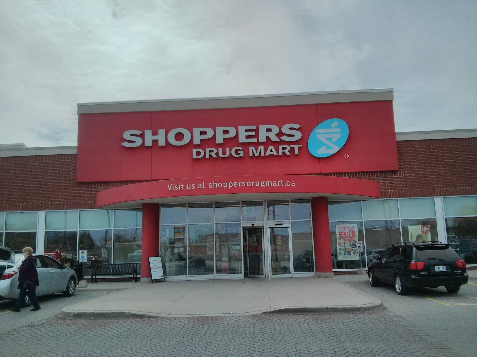 Shoppers Drug Mart (photo: Mark Phipps, via Google)