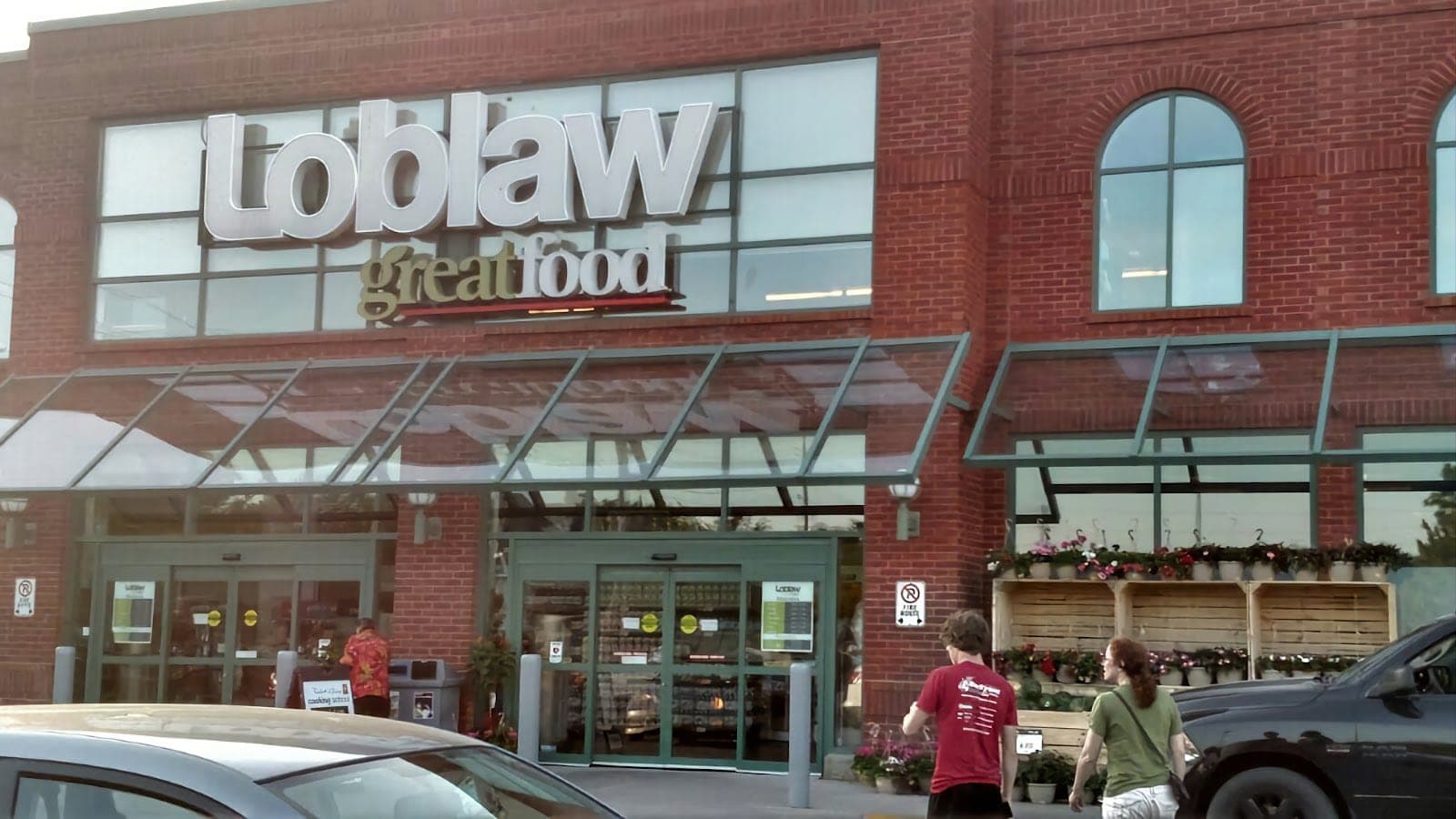 Loblaw Pharmacy (photo: Lazarus, via Google)