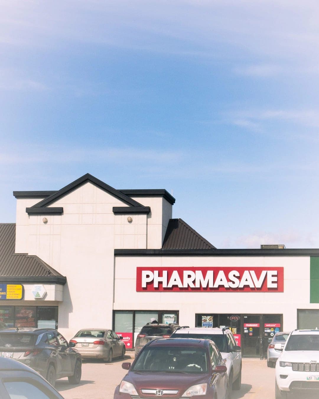 SeniorHome.ca - Pharmasave Steinbach