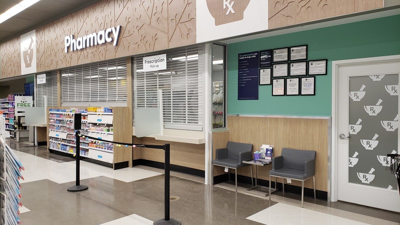Sobeys Pharmacy Steinbach (photo: Andreas Derksen, via Google)