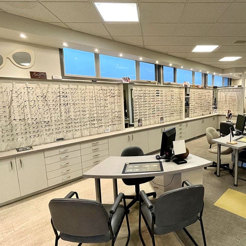 SeniorHome.ca - Steinbach Professional Eye Care