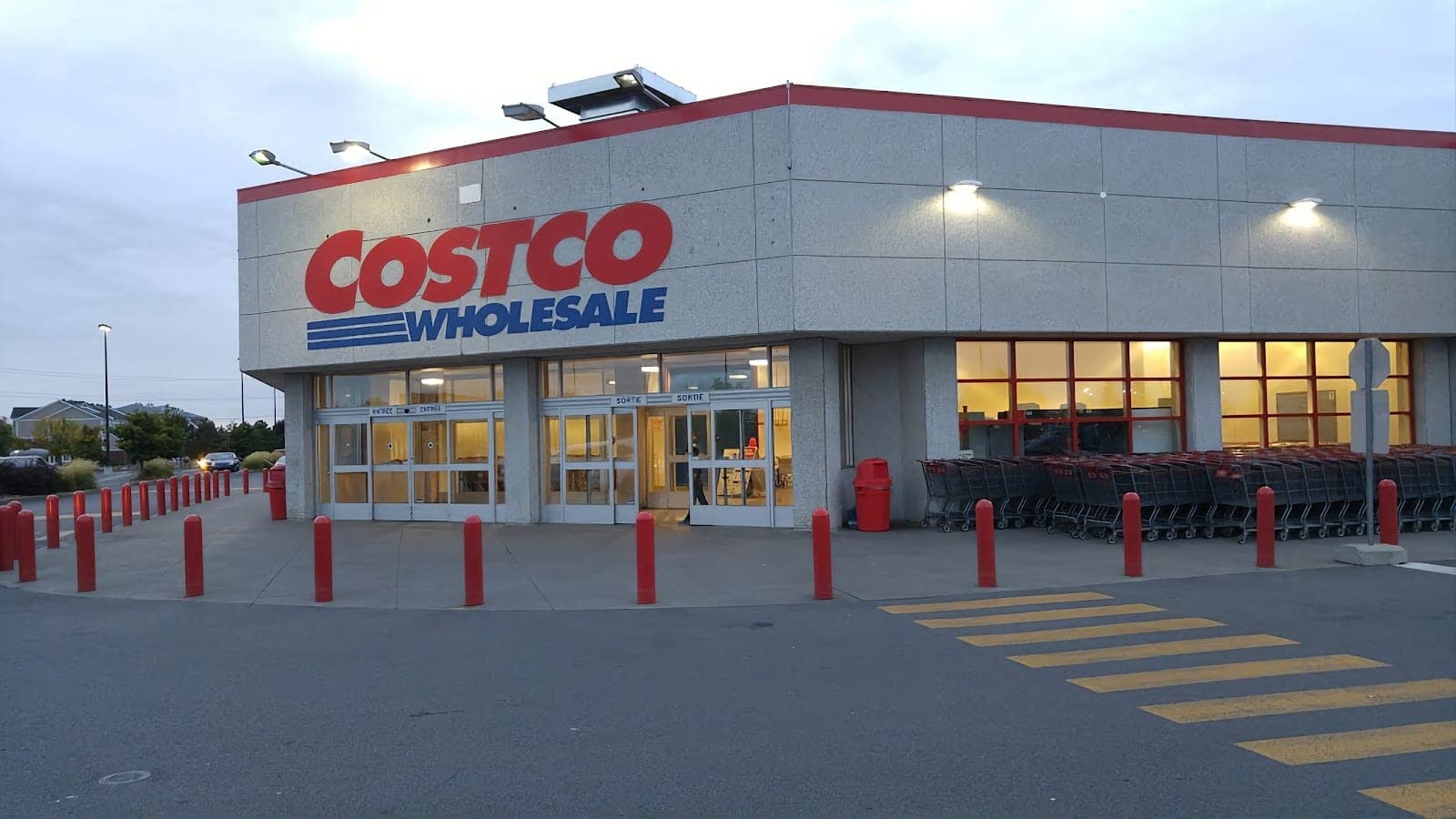 Costco Pharmacy - Grégoire Arakelian (photo: Lazarus, via Google)