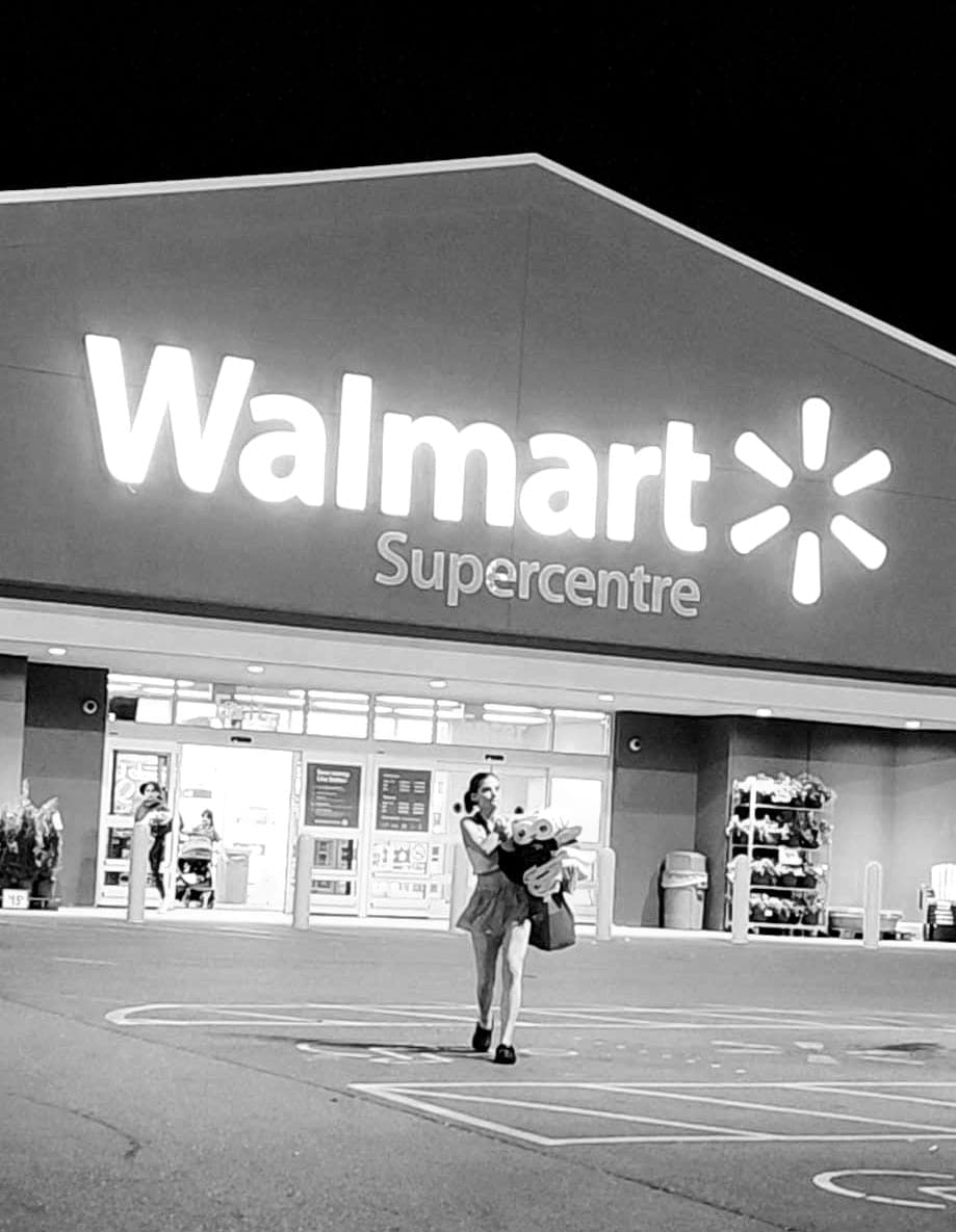 Walmart Vision Centre (photo: Toby Heyworth, via Google)