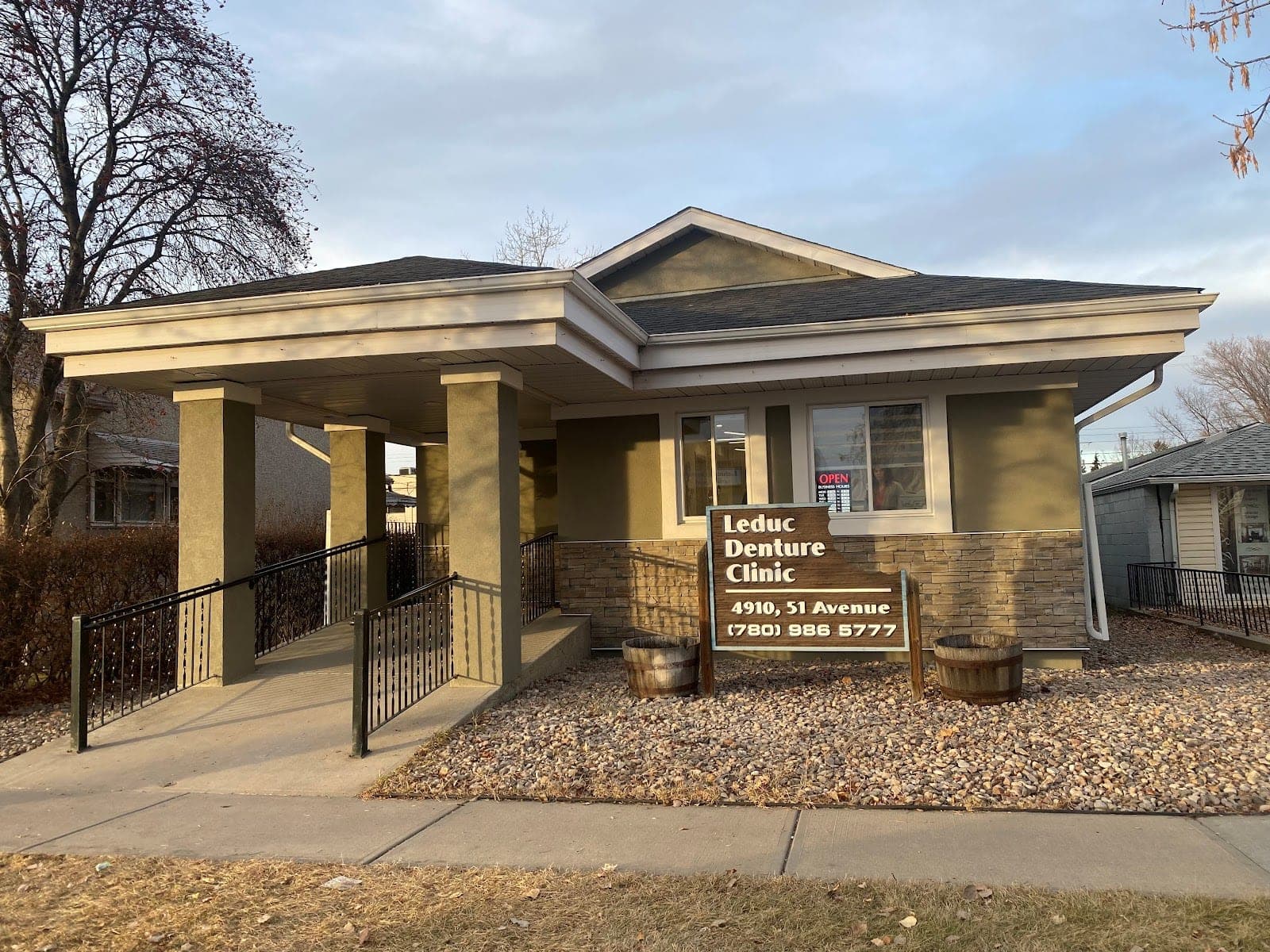 Leduc Denture Clinic (photo: Leduc Denture Clinic, via Google)