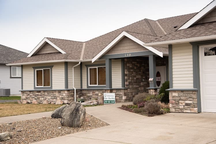 Golden Grove - Photo 1