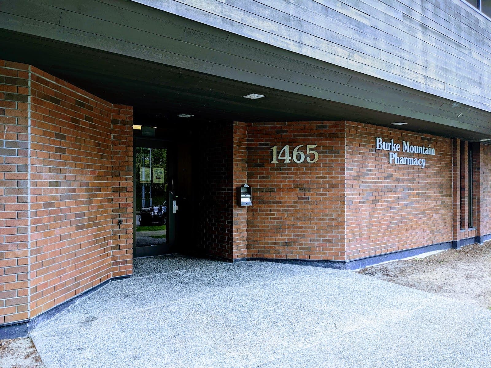Burke Mountain Pharmacy Port Coquitlam (photo: Amir, via Google)