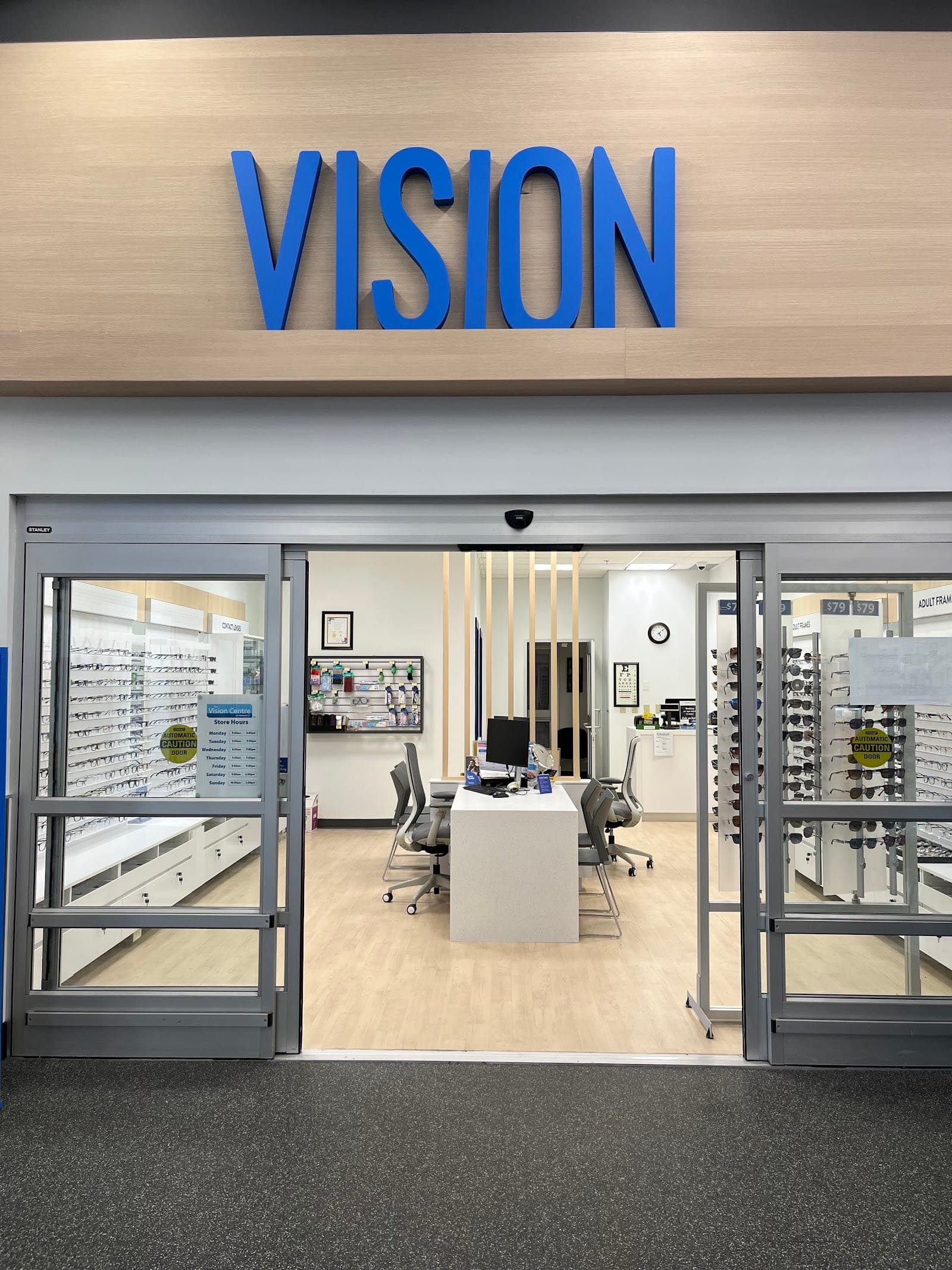 Walmart Vision Centre (photo: Jane Kim, via Google)