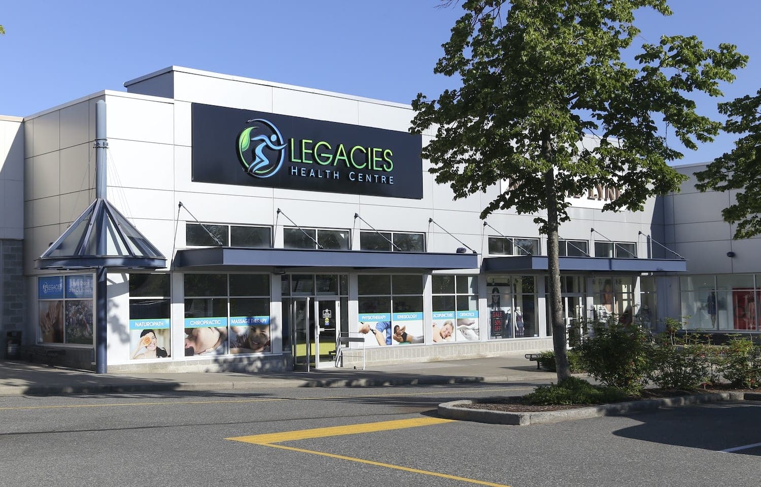 SeniorHome.ca - Legacies Health Centre