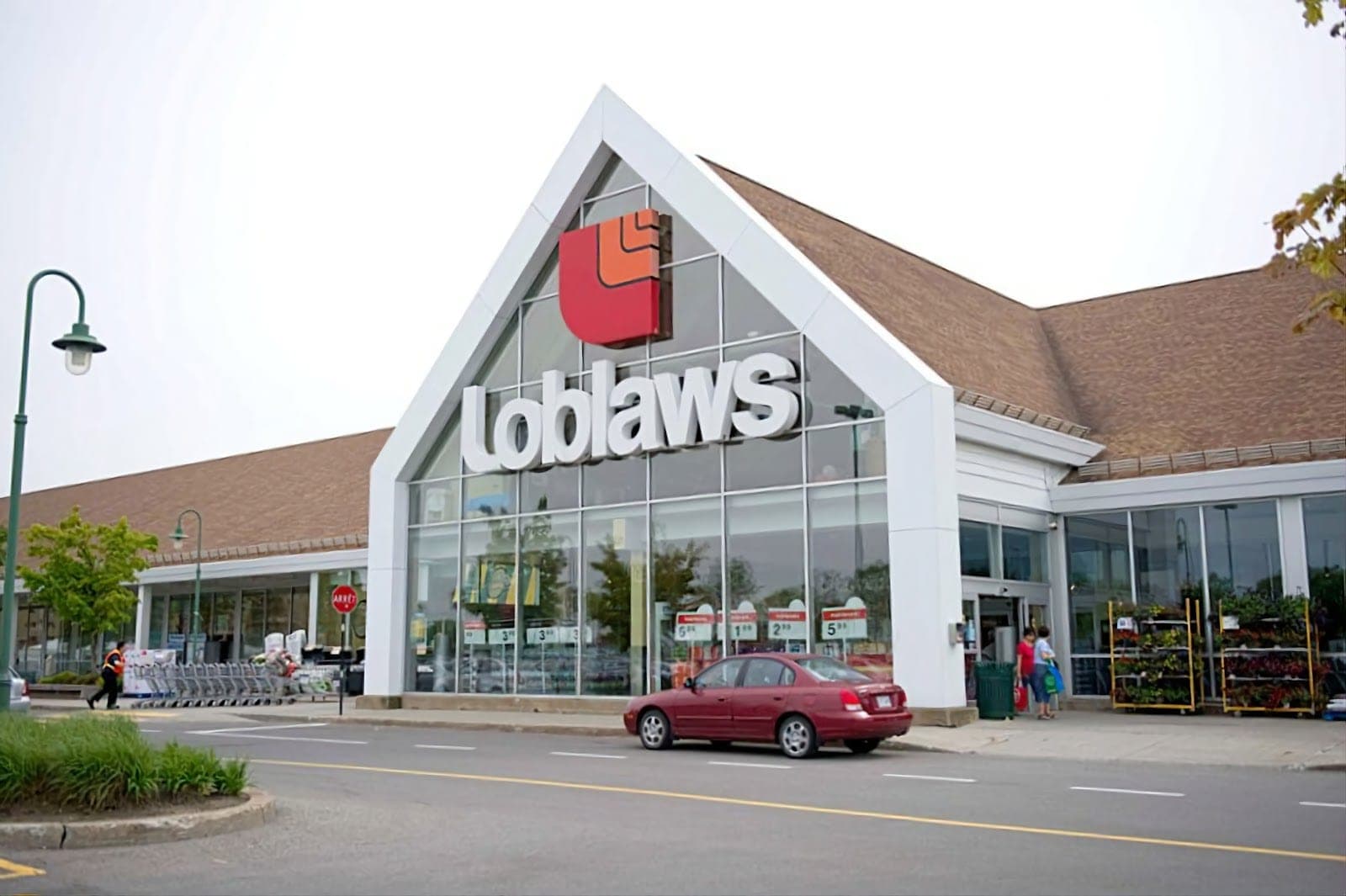 Loblaw Pharmacy (photo: Lazarus, via Google)