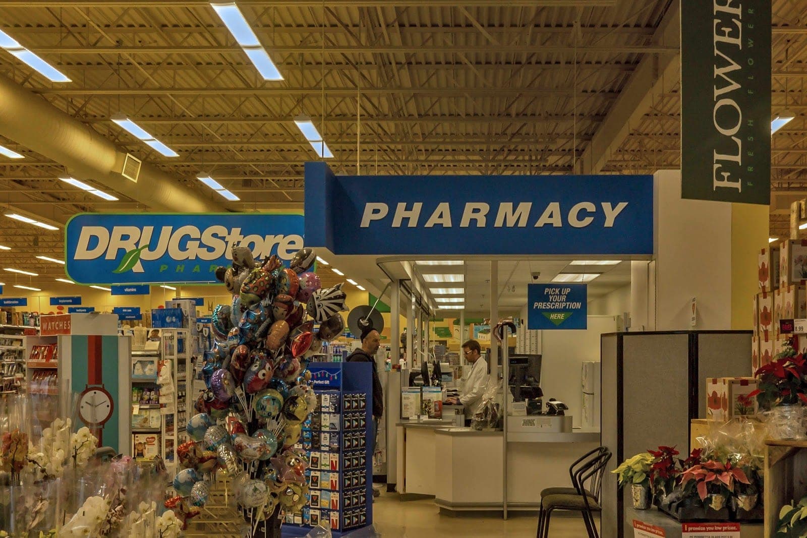 Loblaw pharmacy (photo: Pagan, via Google)