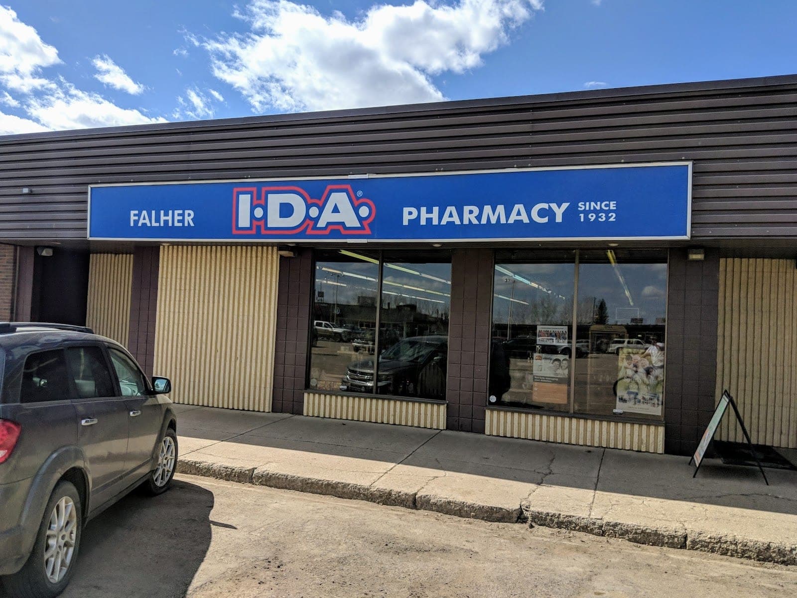 Pharmasave Falher (photo: Jason Cayen, via Google)