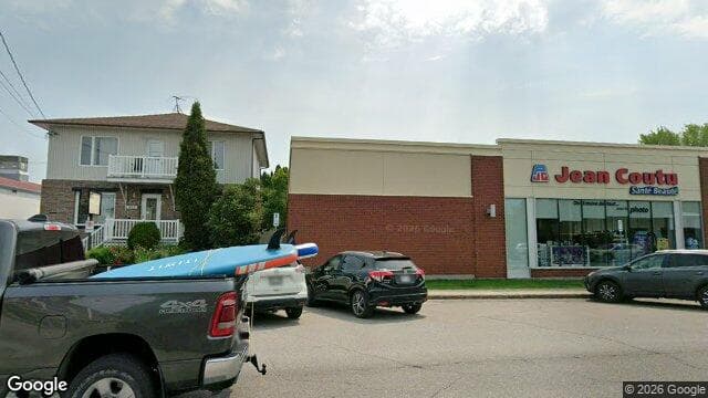 Jean Coutu (Google Street View)