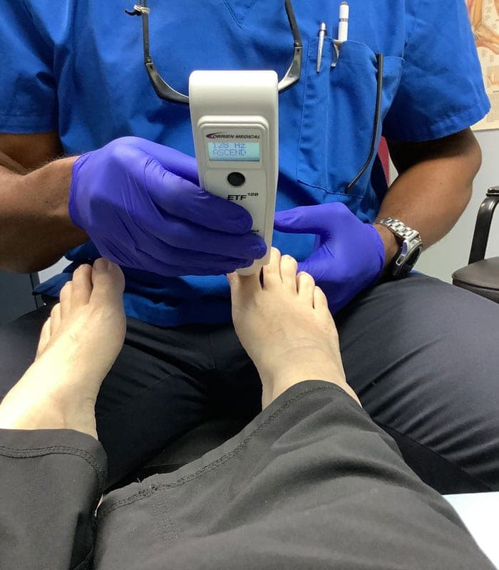 SeniorHome.ca - D. Andrew Springer, Chiropodist