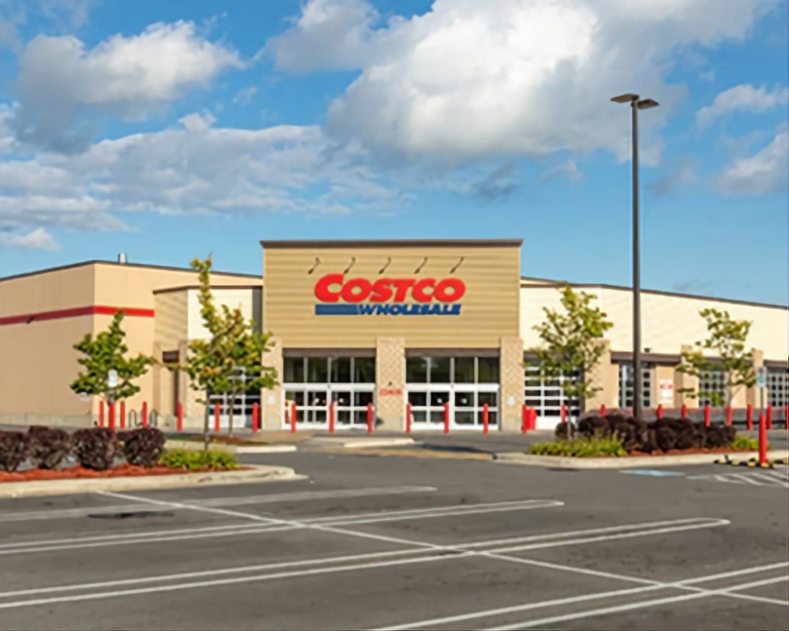 Pharmacie Grégoire Arakelian (Costco) (photo: Lazarus, via Google)