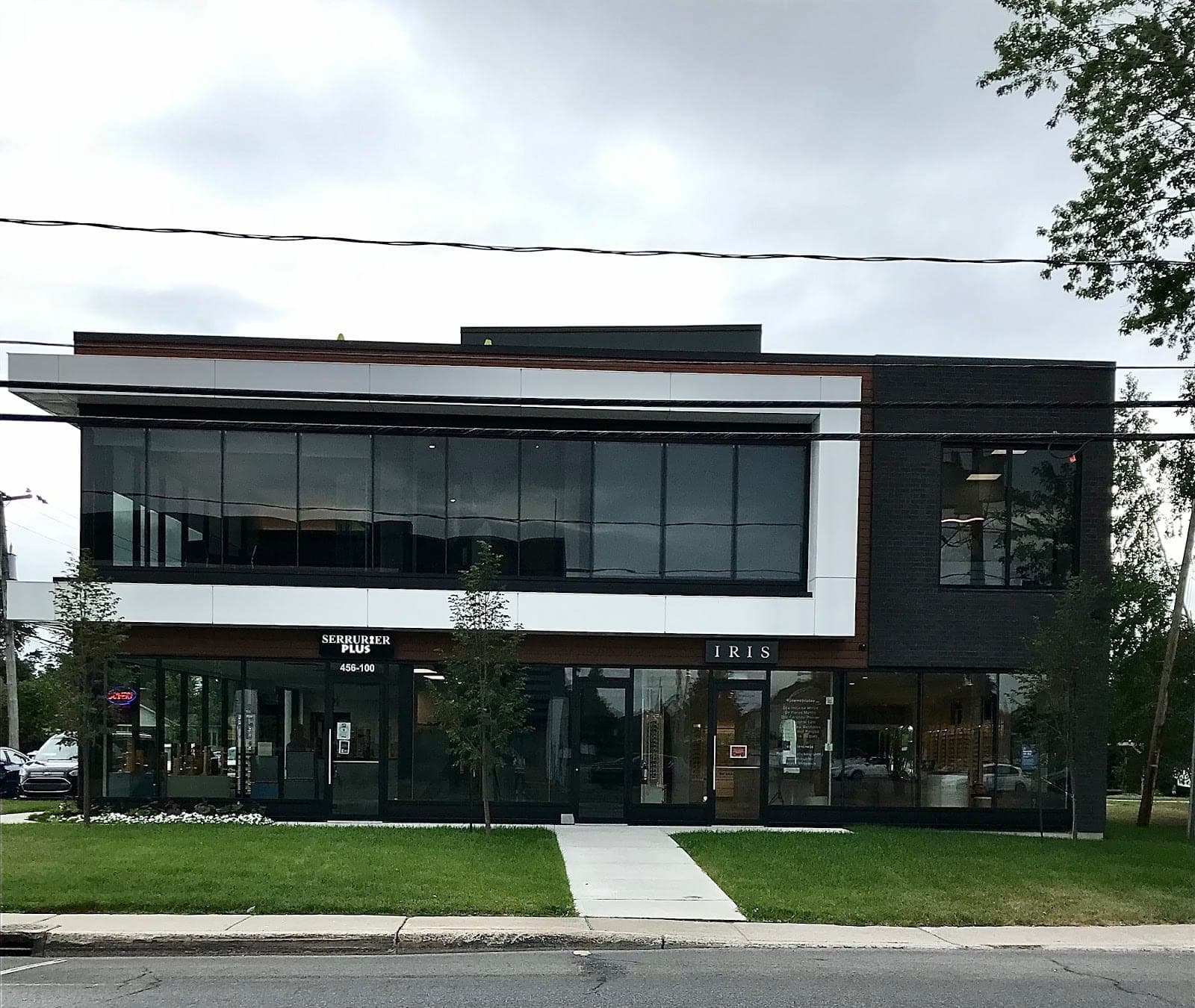 IRIS Optométristes et Opticiens - Vaudreuil-Dorion (photo: Frédéric Uldry, via Google)