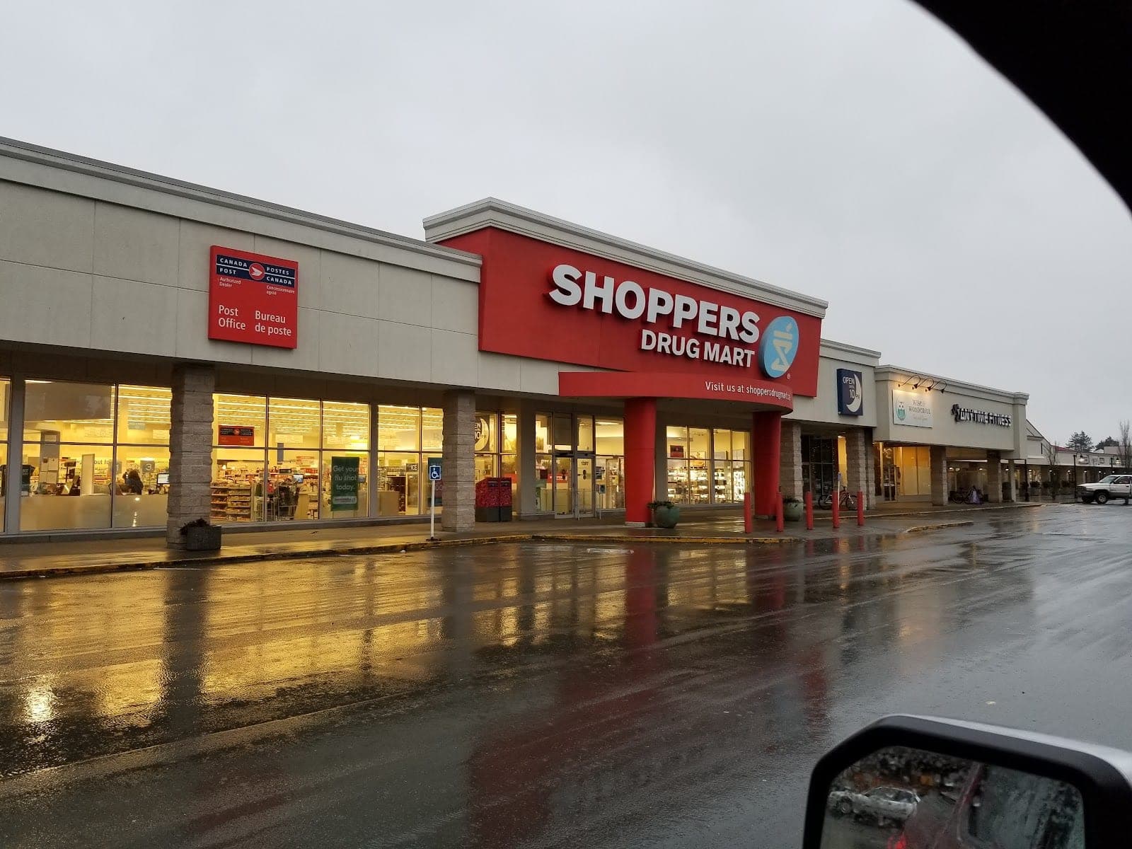 Shoppers Drug Mart (photo: kent reesor, via Google)