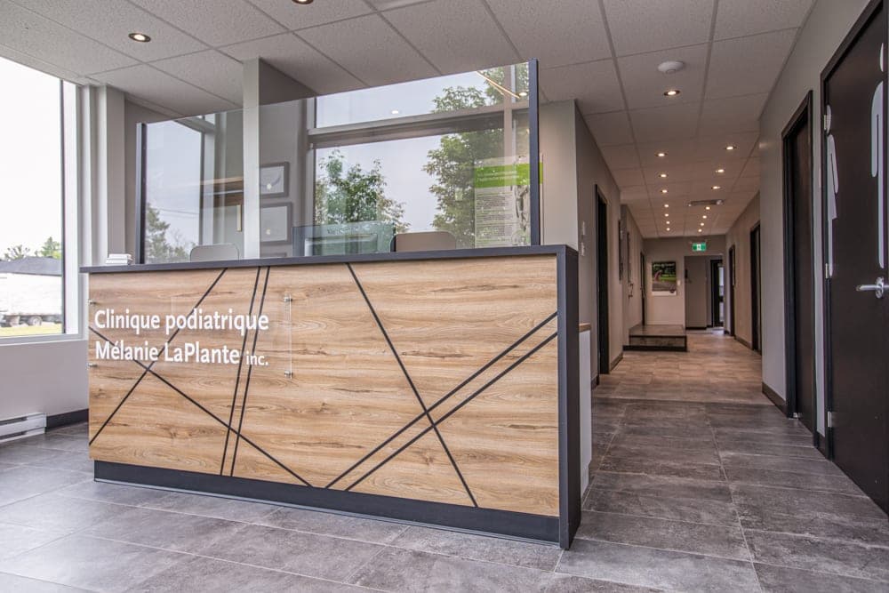 SeniorHome.ca - Clinique Podiatrique Mélanie LaPlante