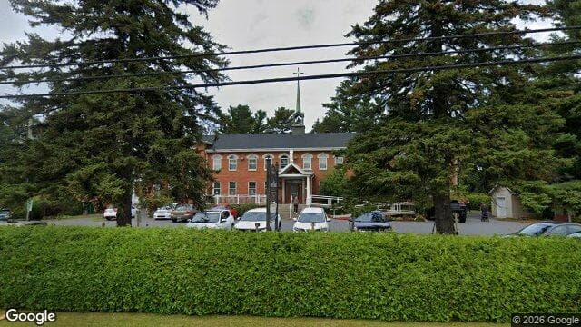 Clinique en soins des pieds SUR UN NUAGE (Google Street View)