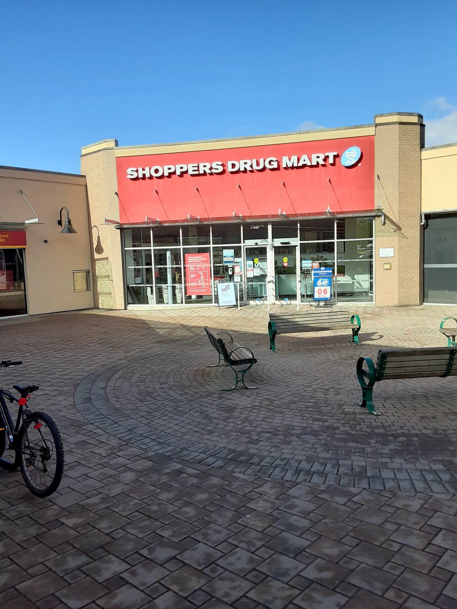 Shoppers Drug Mart (photo: Jesse Young, via Google)