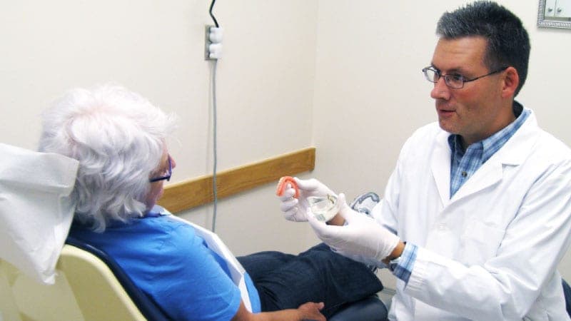 SeniorHome.ca - Fischer Denture Clinic