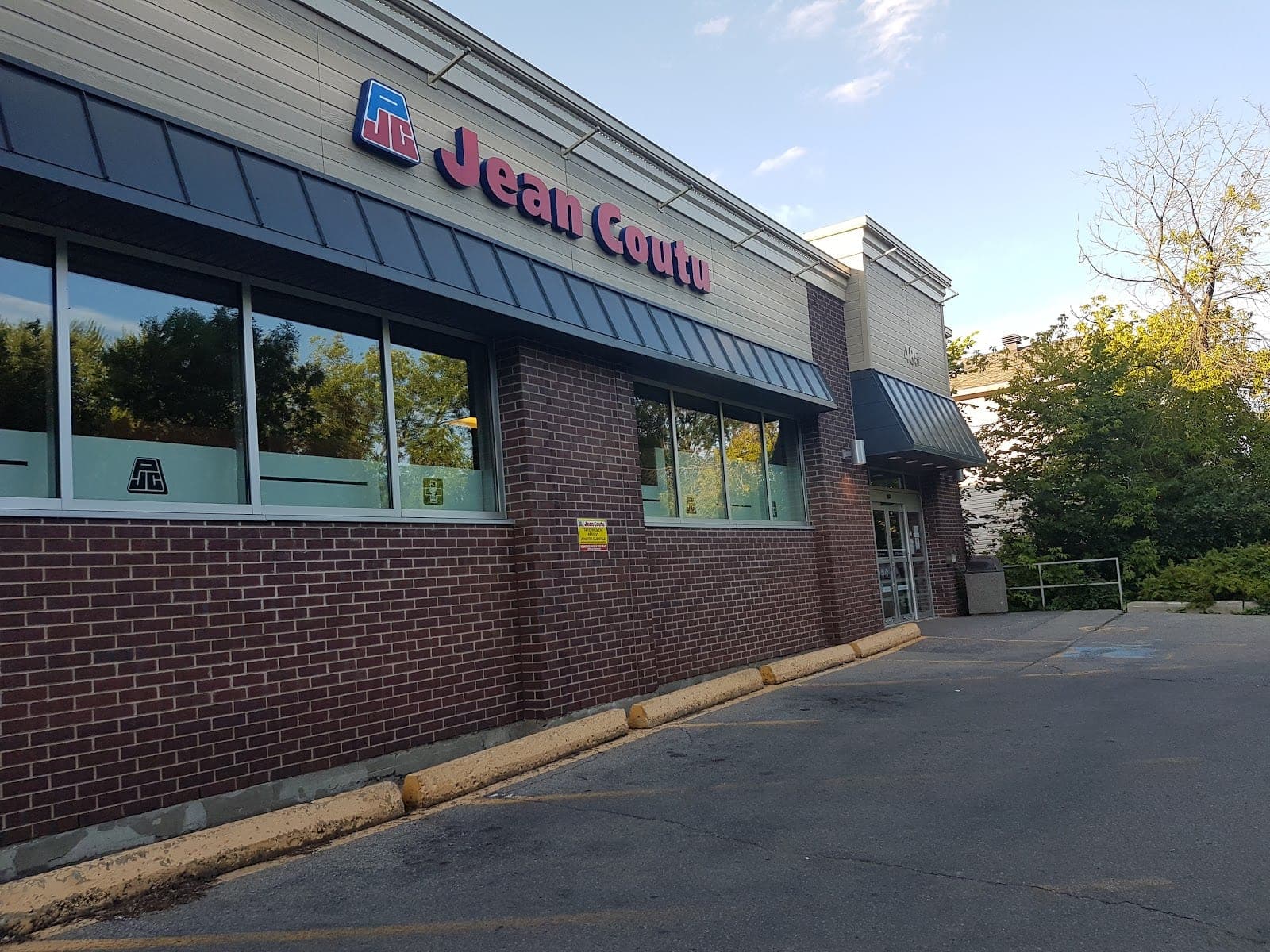 PJC Jean Coutu (photo: Anna Omel, via Google)