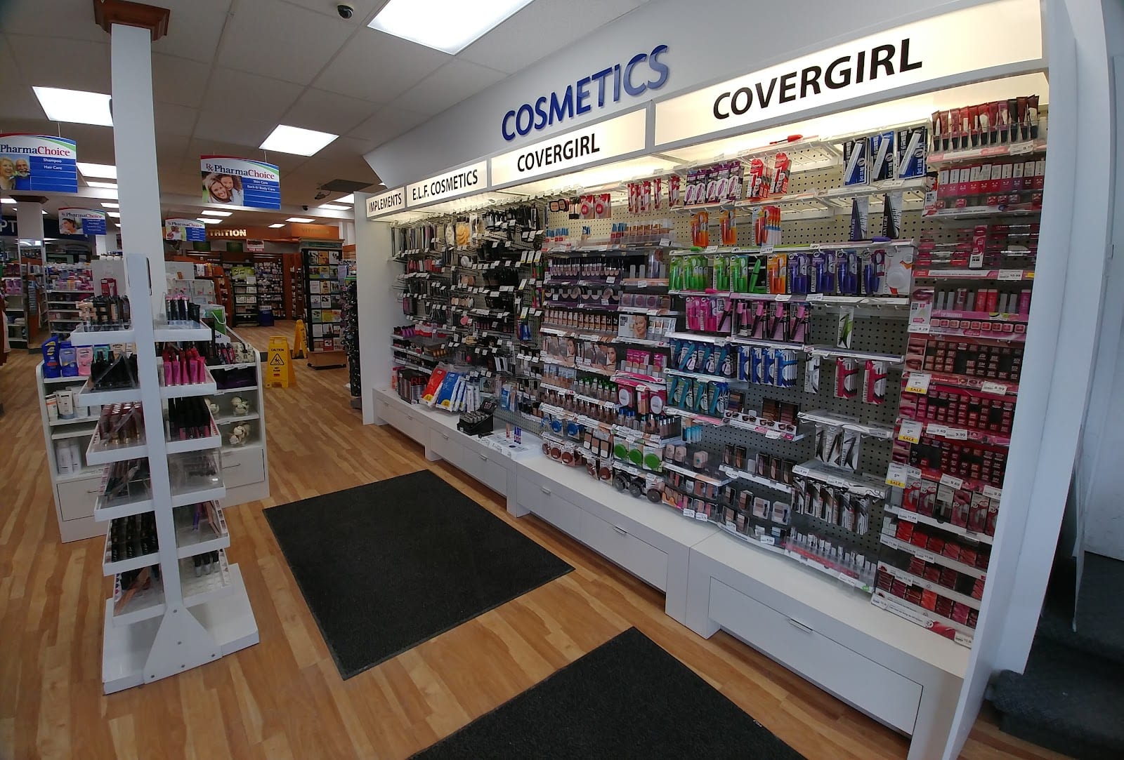 Wallace's Drug Store (photo: Wallace's Drug Store Ltd, via Google)