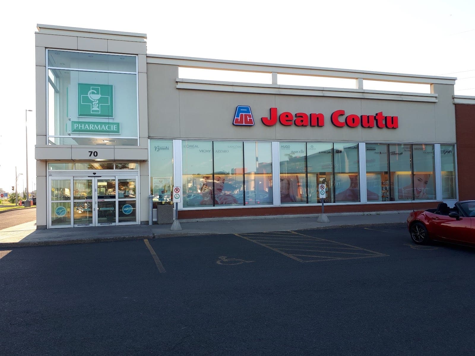 PJC Jean Coutu (photo: Sam M (HeDeeEm), via Google)