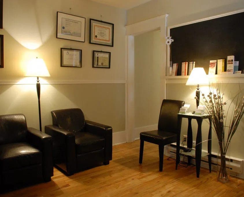 SeniorHome.ca - Osteopathy &
