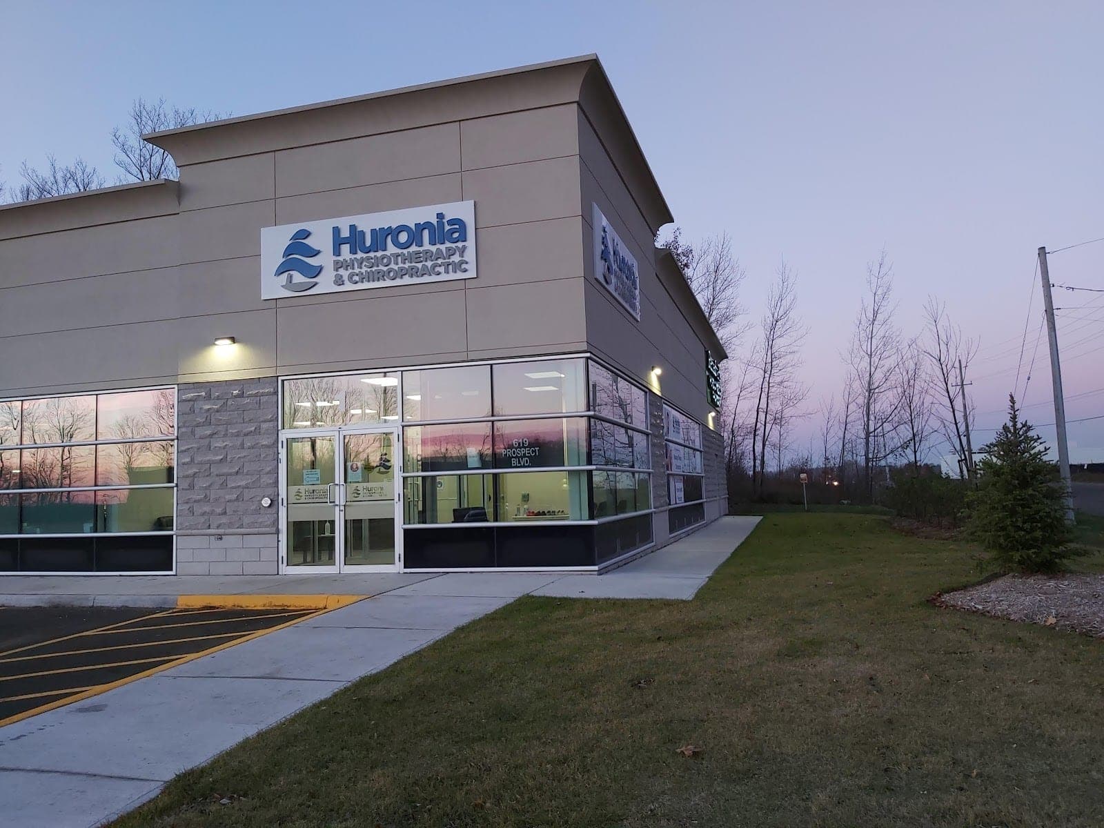 Huronia Physiotherapy & Chiropractic Clinic (photo: Huronia Physiotherapy & Chiropractic Clinic, via Google)
