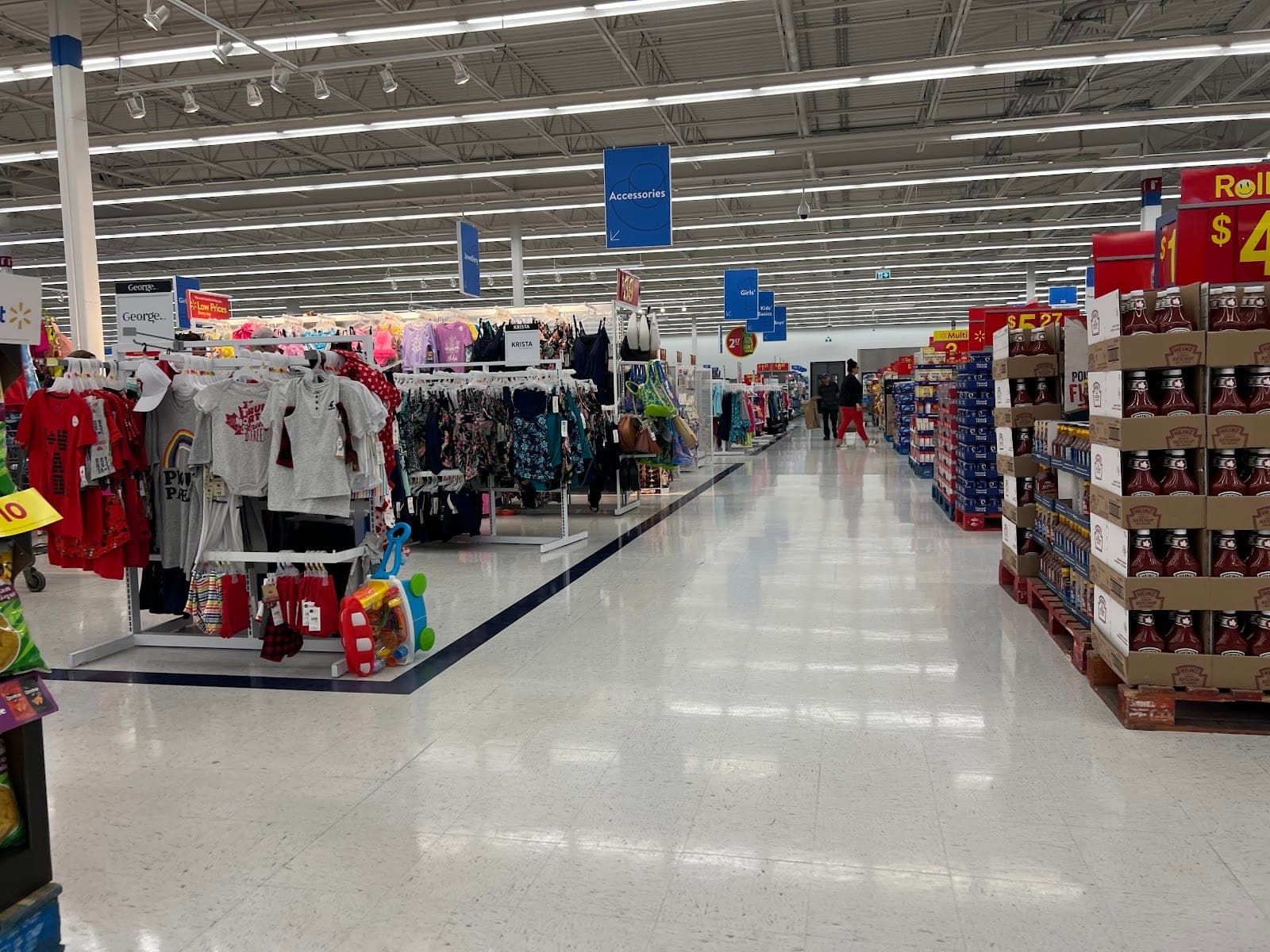 Walmart Vision Centre (photo: Arun Tonio, via Google)