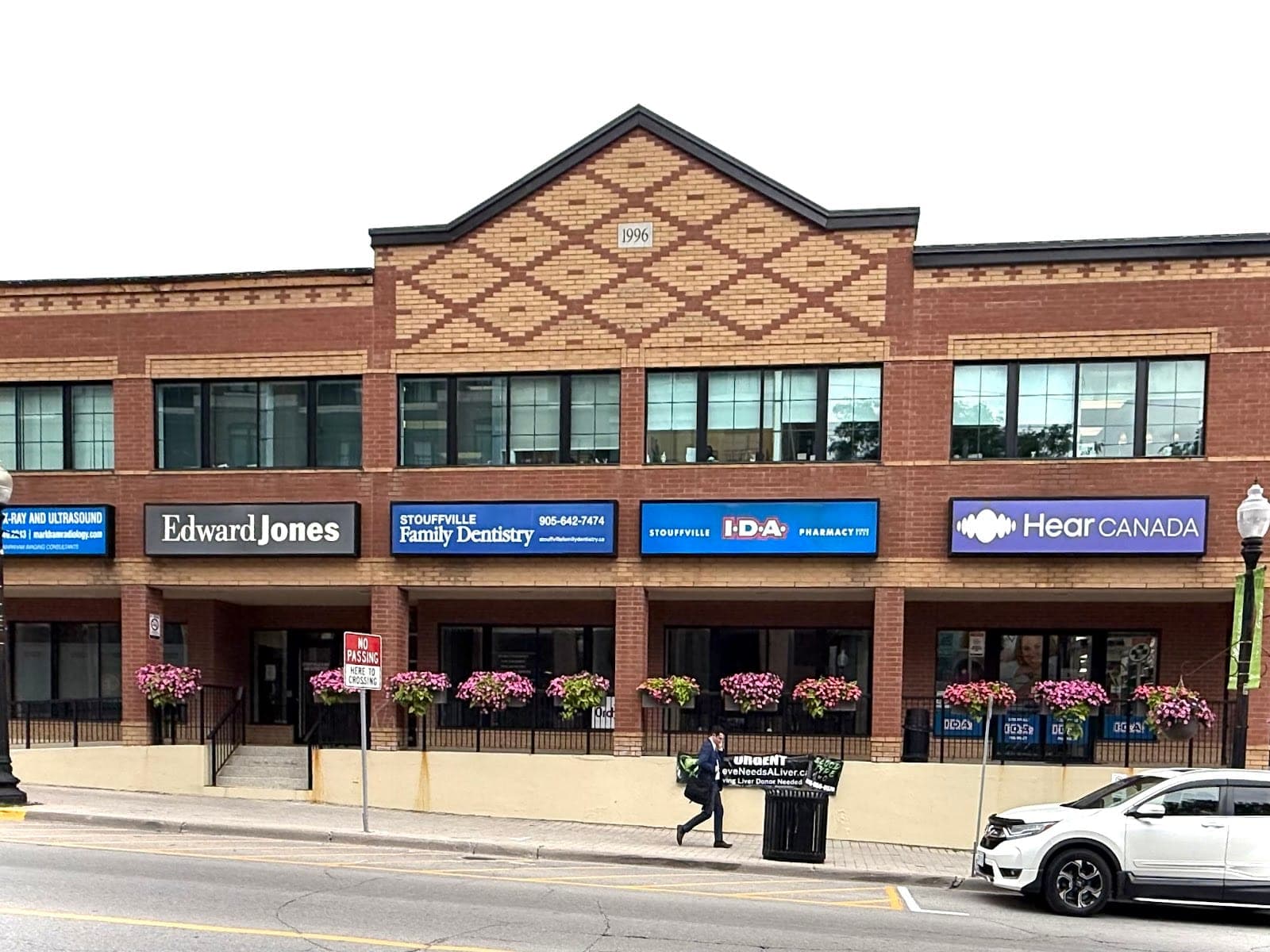 Stouffville I.D.A. Pharmacy (photo: Stouffville I.D.A. Pharmacy, via Google)
