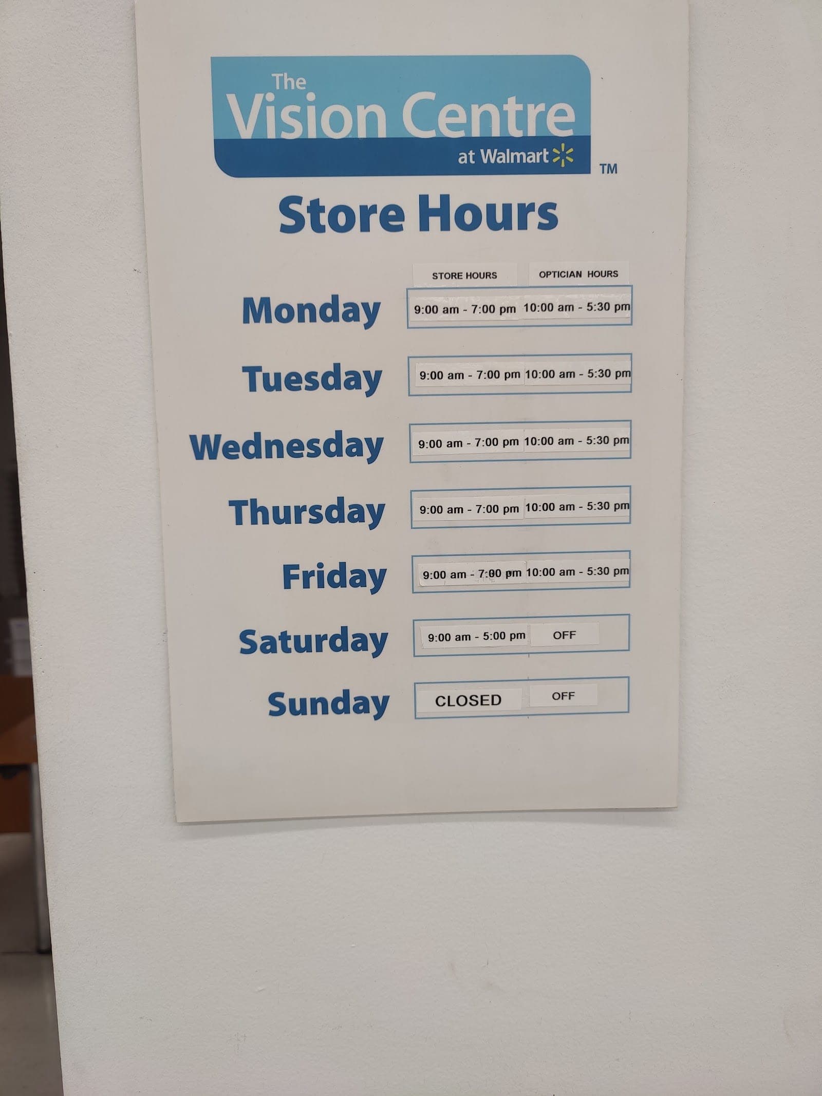 Walmart Vision Centre (photo: Thomas Schattauer, via Google)