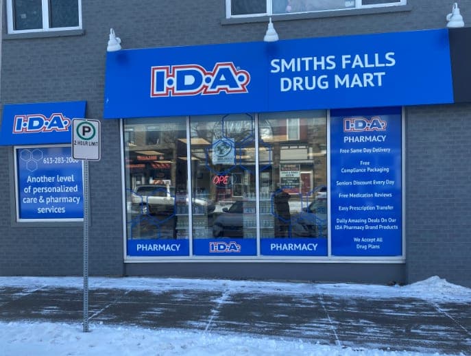 Smiths Falls Drug Mart (photo: Smiths Falls Drug Mart, via Google)