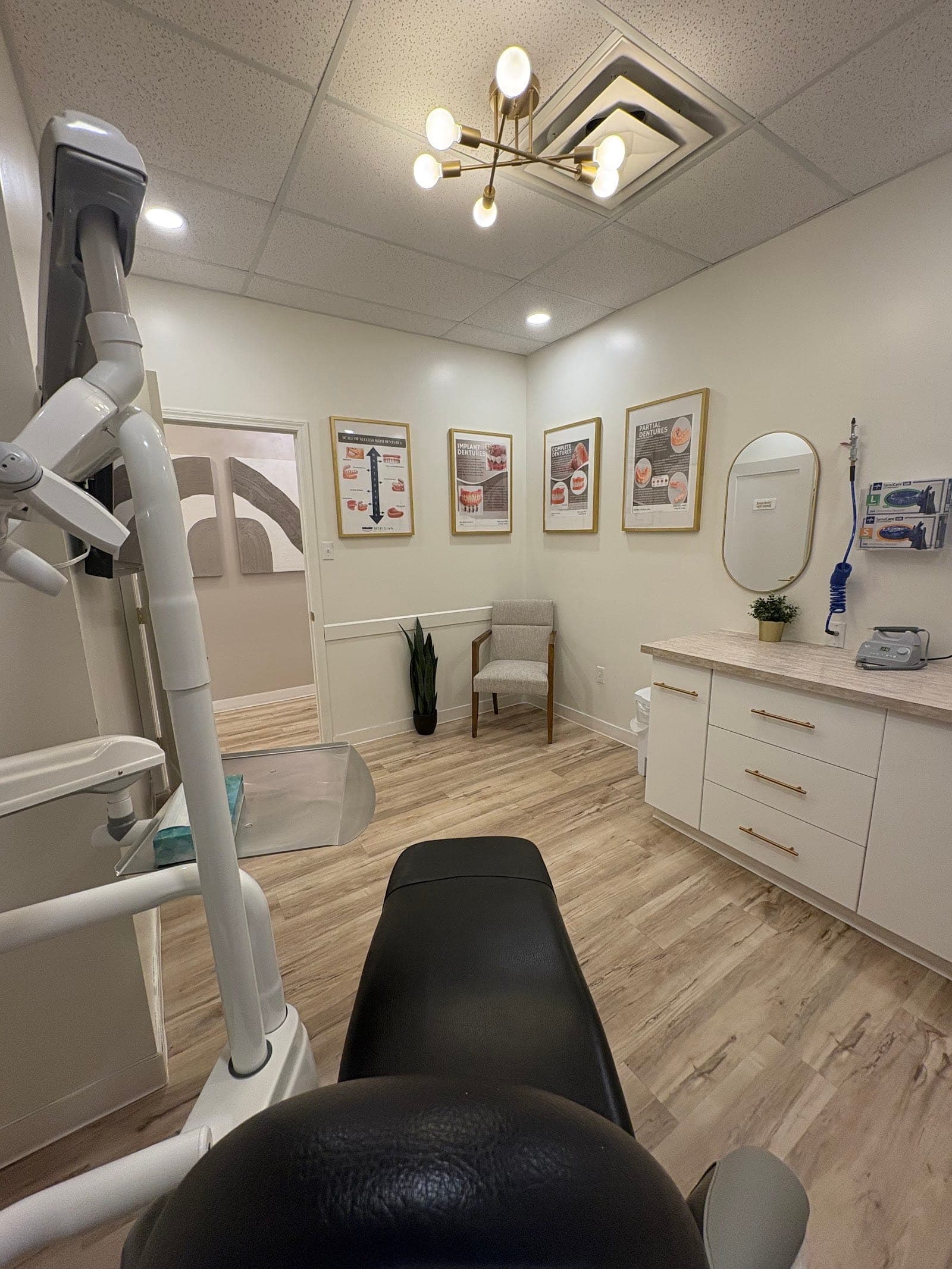 Meridian Denture Clinic (photo: Meridian Denture Clinic, via Google)