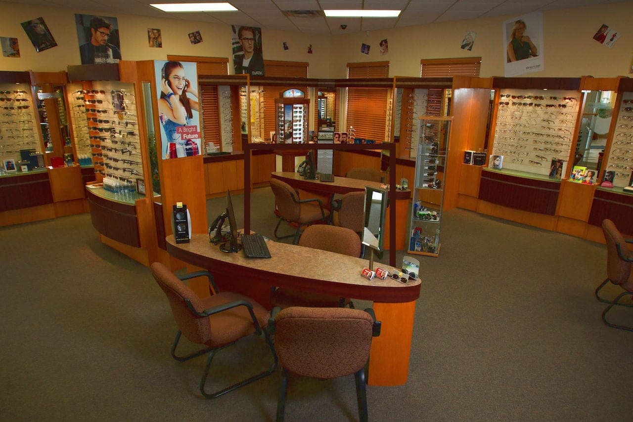 SeniorHome.ca - Dr. Jade Ulmer