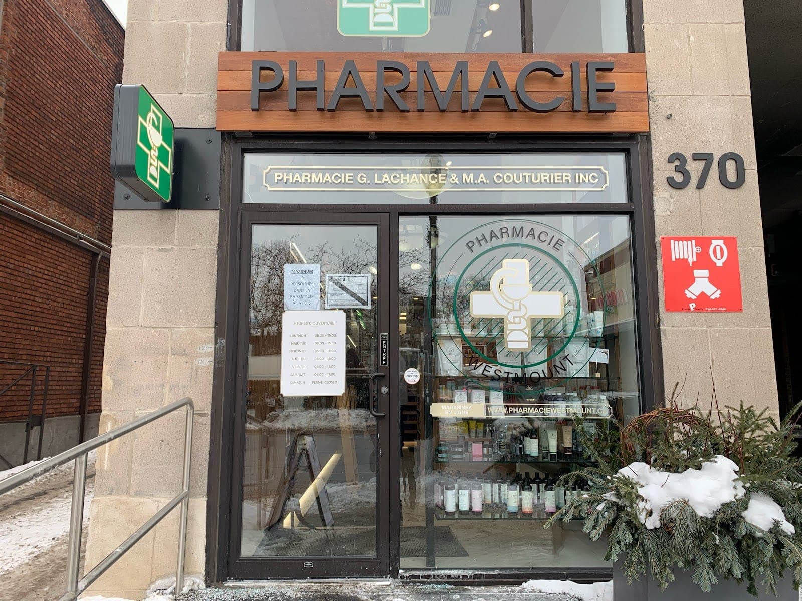 Pharmacie Westmount - Pharmacie G.Lachance & M.A. Couturier (photo: MM, via Google)