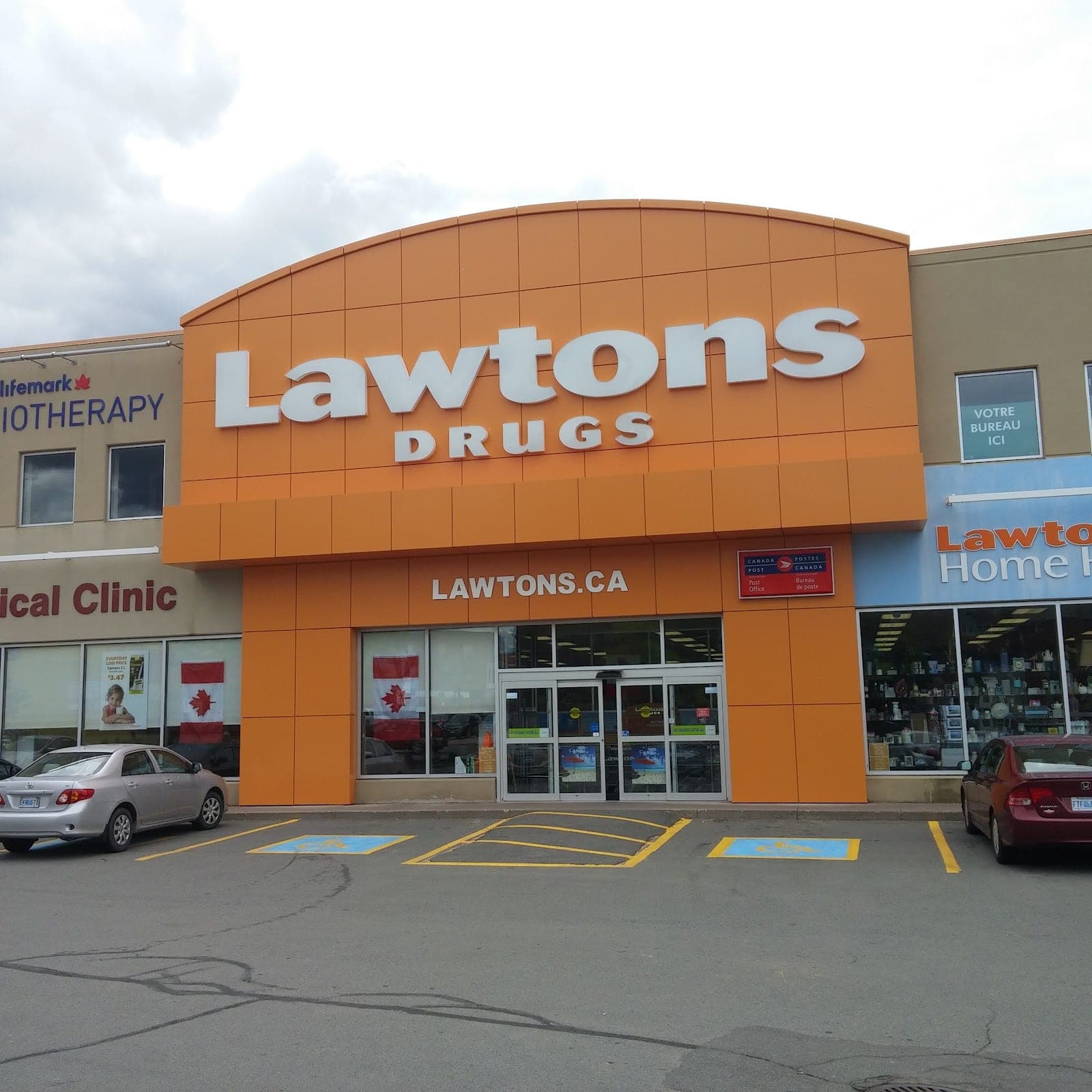 Lawtons Drugs Amherst (photo: Nelson Bezanson, via Google)