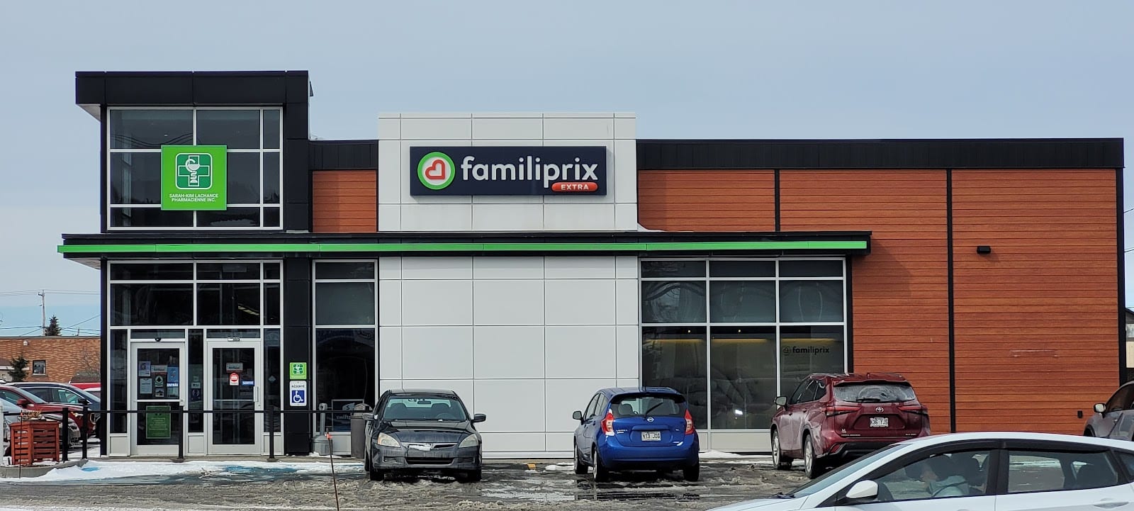Familiprix Extra (photo: Photosphere BSL, via Google)