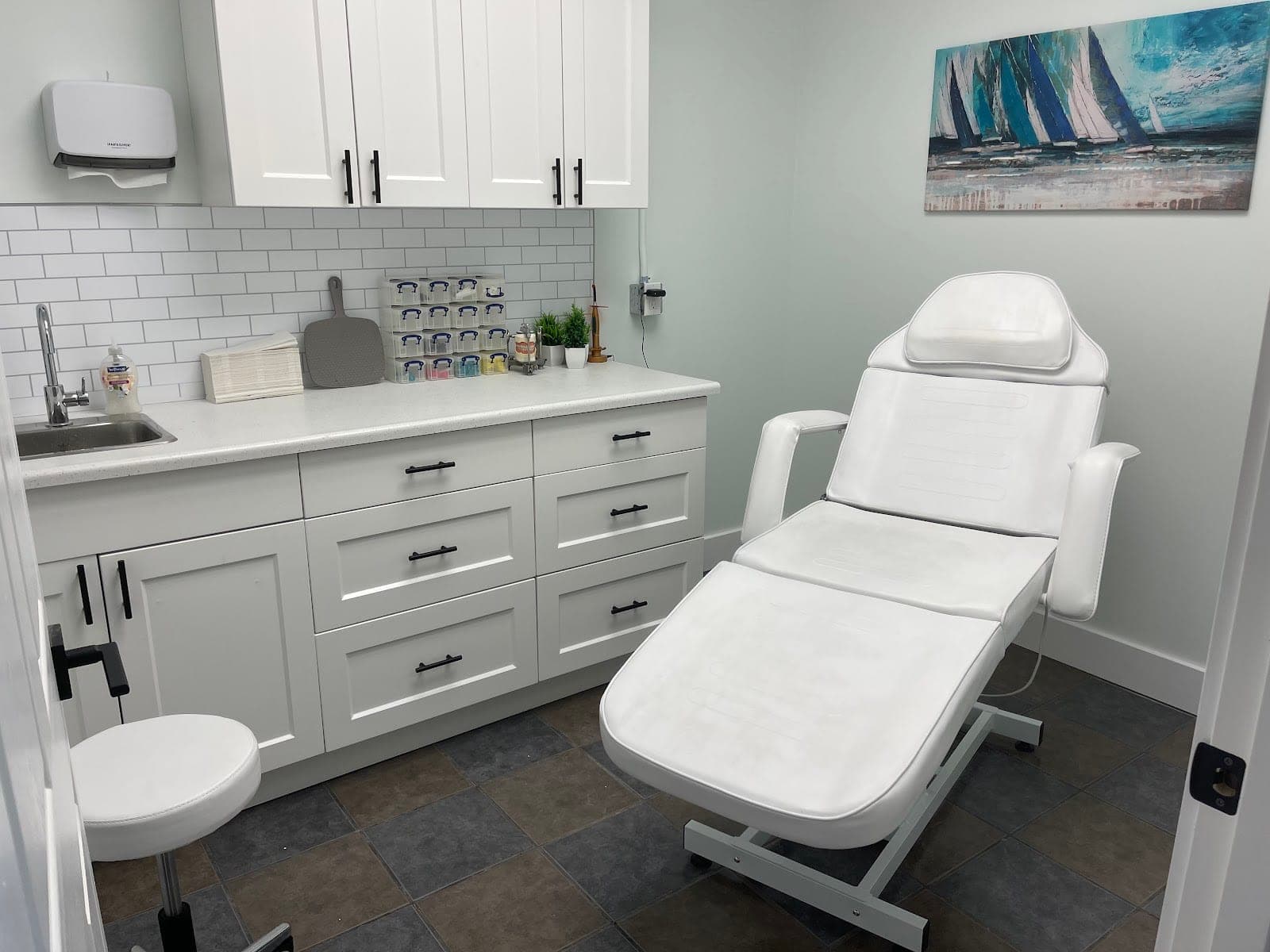 CustomFit Denture Clinic (photo: CustomFit Denture Clinic, via Google)