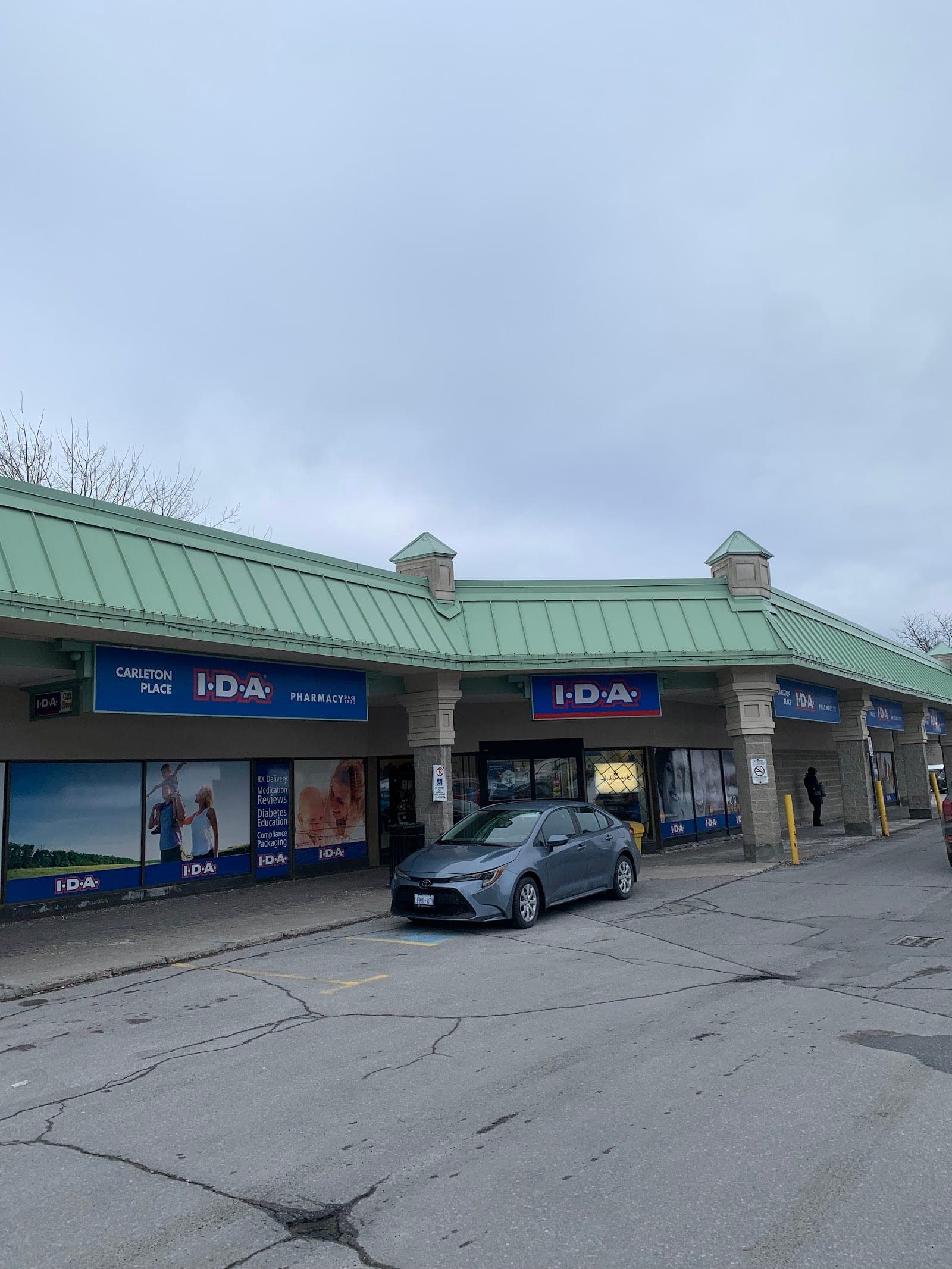 Carleton Place IDA Drugmart (photo: Sebastian Soare, via Google)