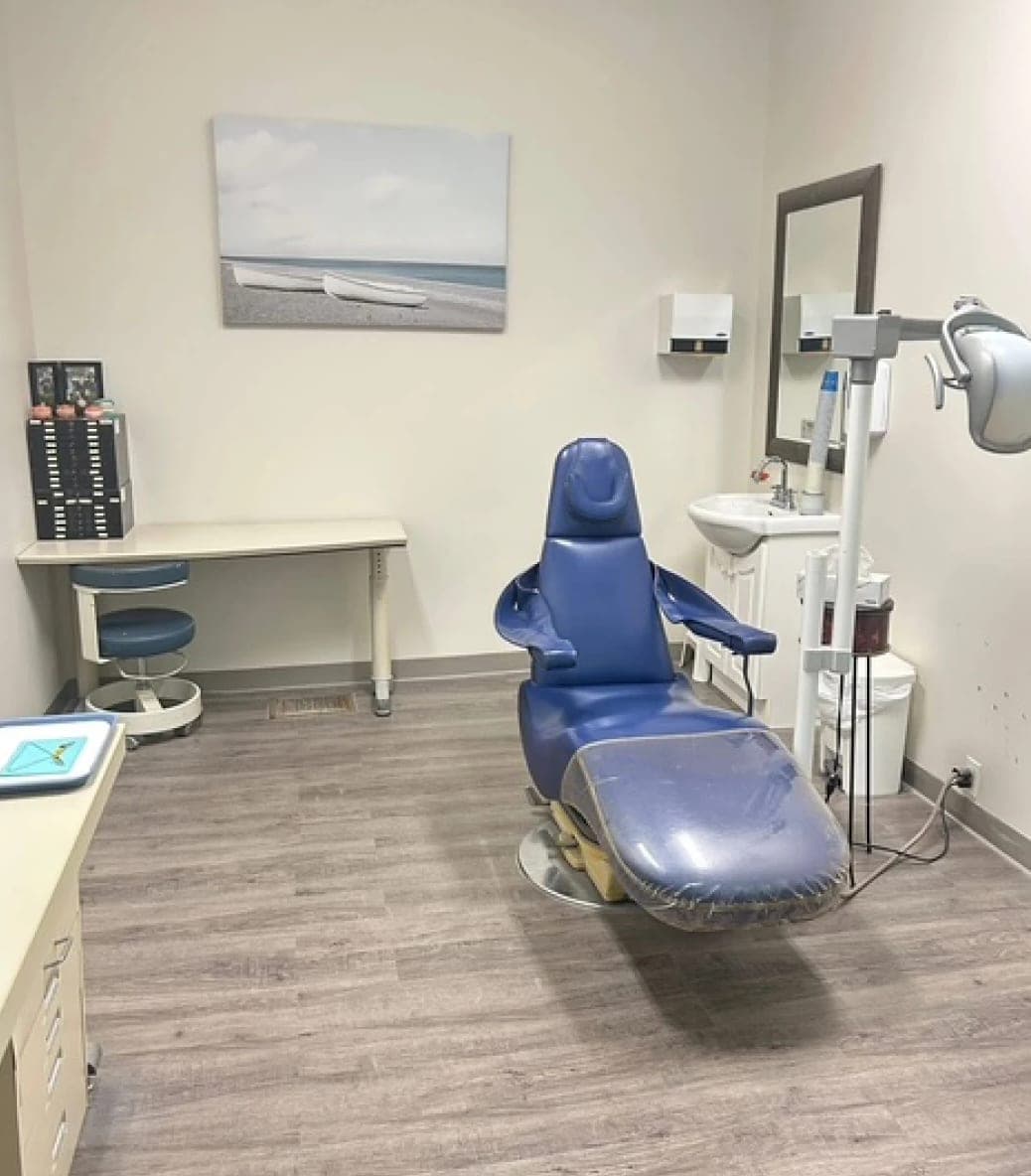 SeniorHome.ca - Carleton Place Denture Clinic